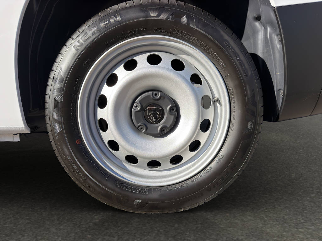 PEUGEOT Partner Kaw. 650 Standard 1.5 BlueHDI 130 S/S-image-4