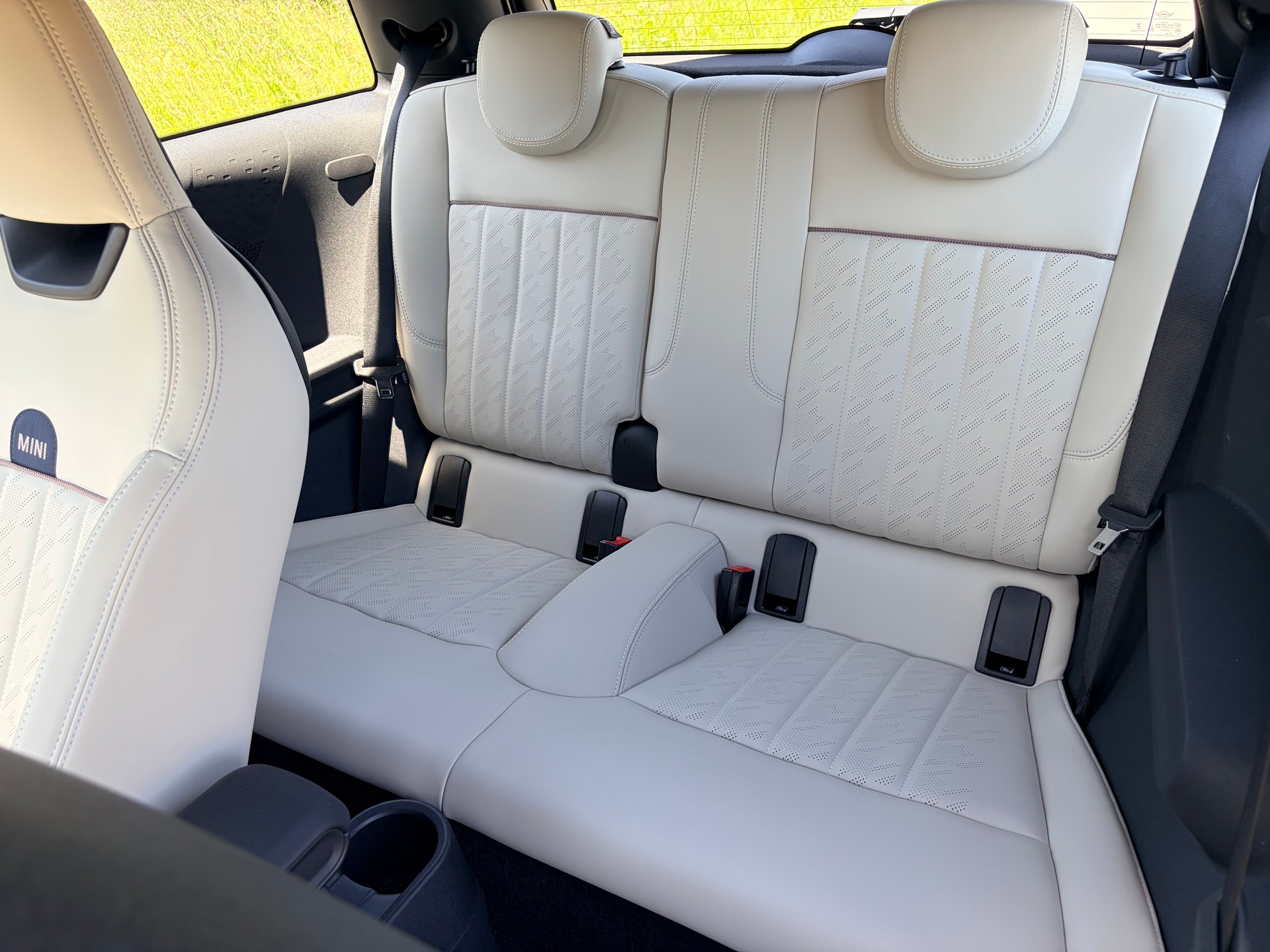 MINI Cooper C DKG 1.5 Essence, New Model-image-10