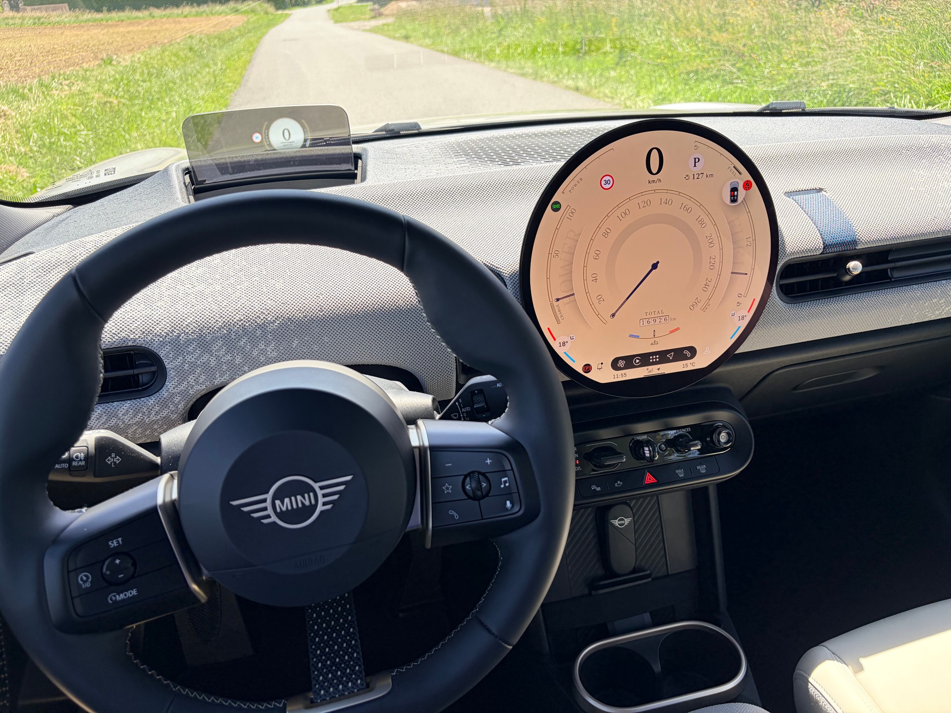 MINI Cooper C DKG 1.5 Essence, New Model-image-11