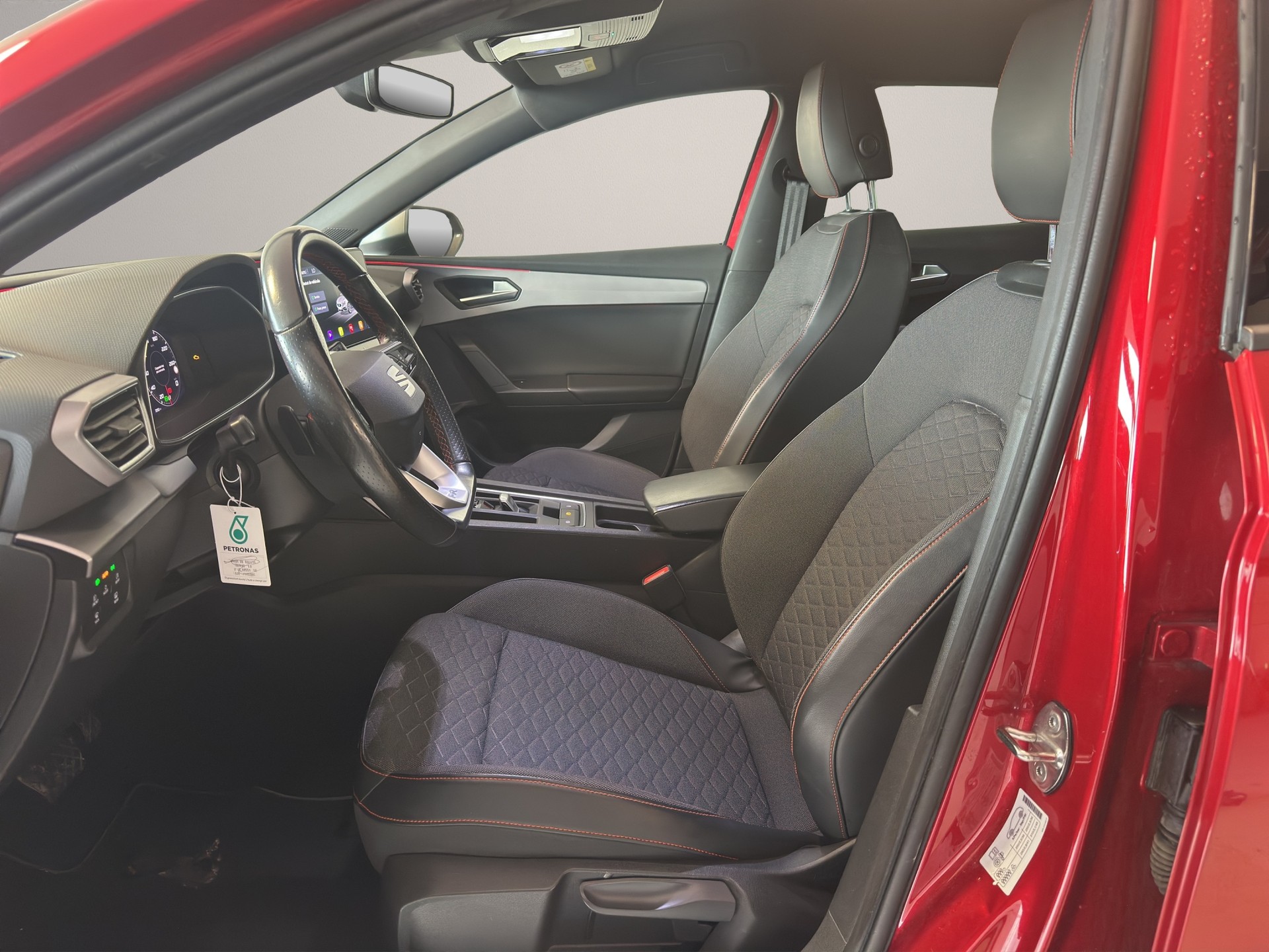 SEAT Leon 1.5 eTSI mHEV DSG Hola FR-image-7
