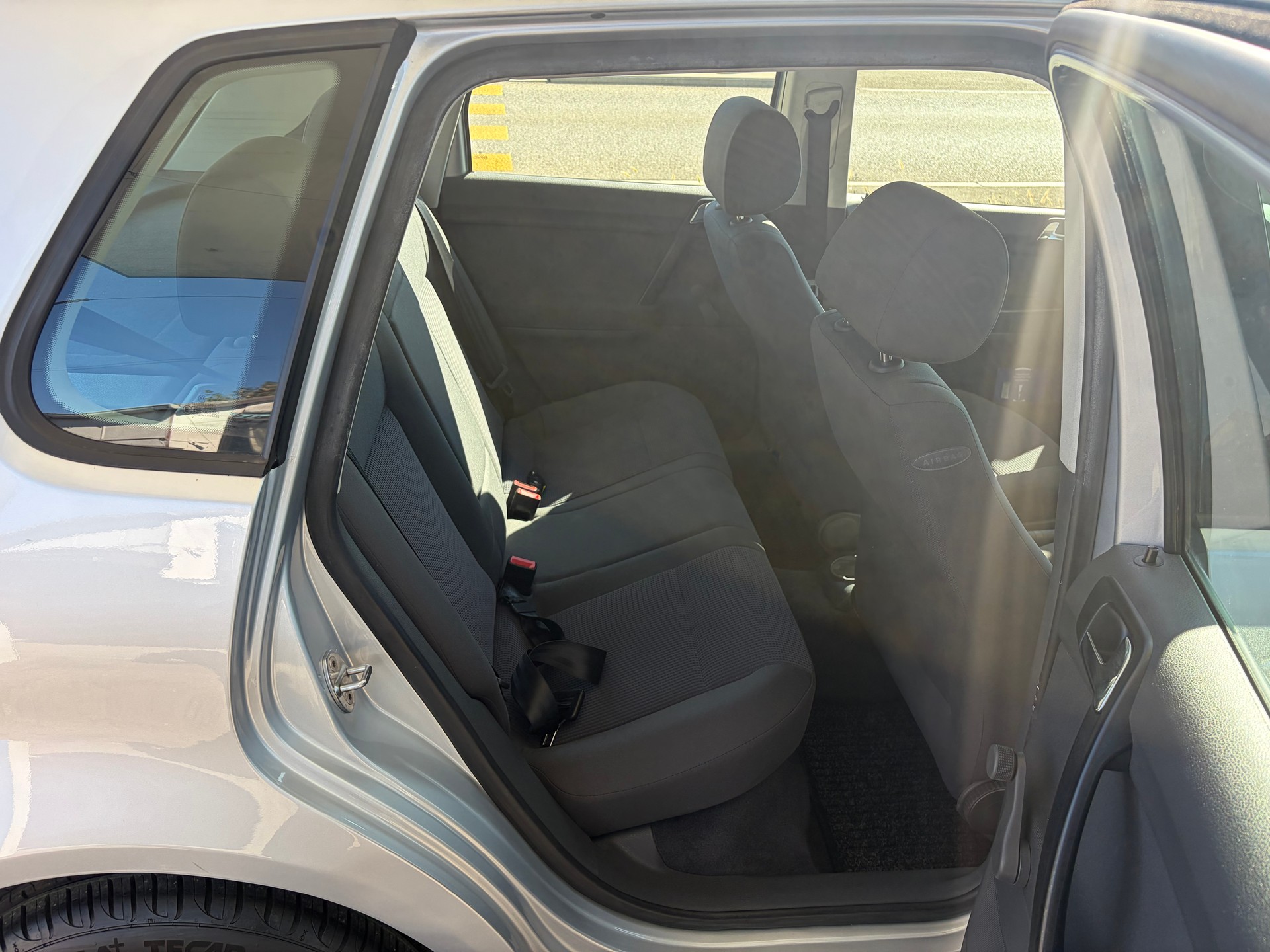 VW Polo 1.4 16V Comfortline-image-9