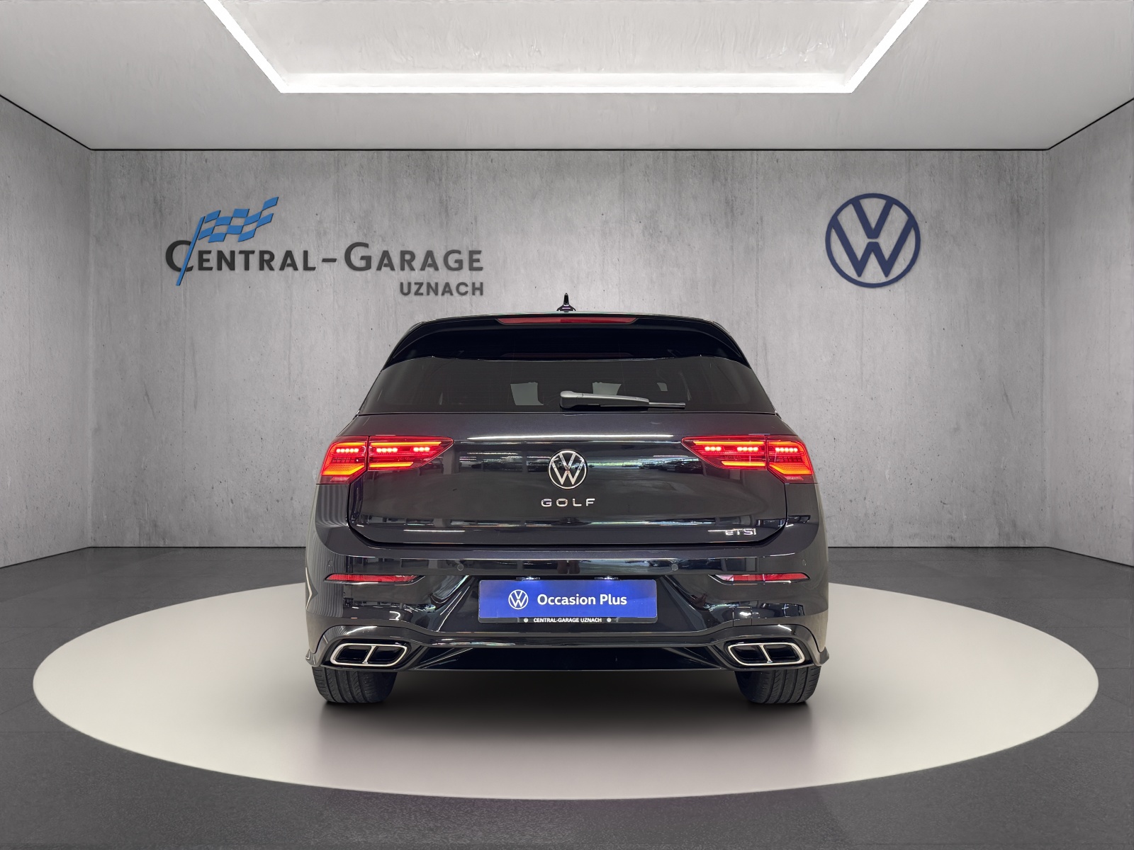 VW Golf 1.5 eTSI mHEV ACT R-Line DSG-image-3