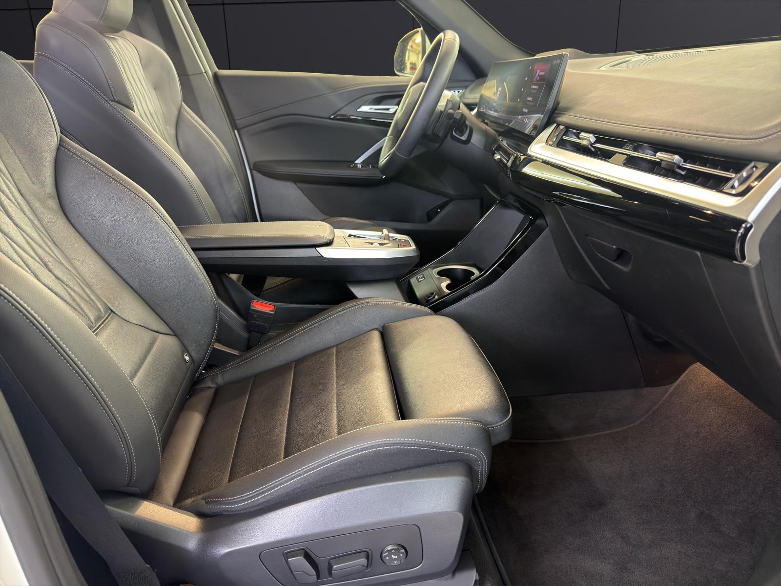 BMW X1 23d xDrive-image-14