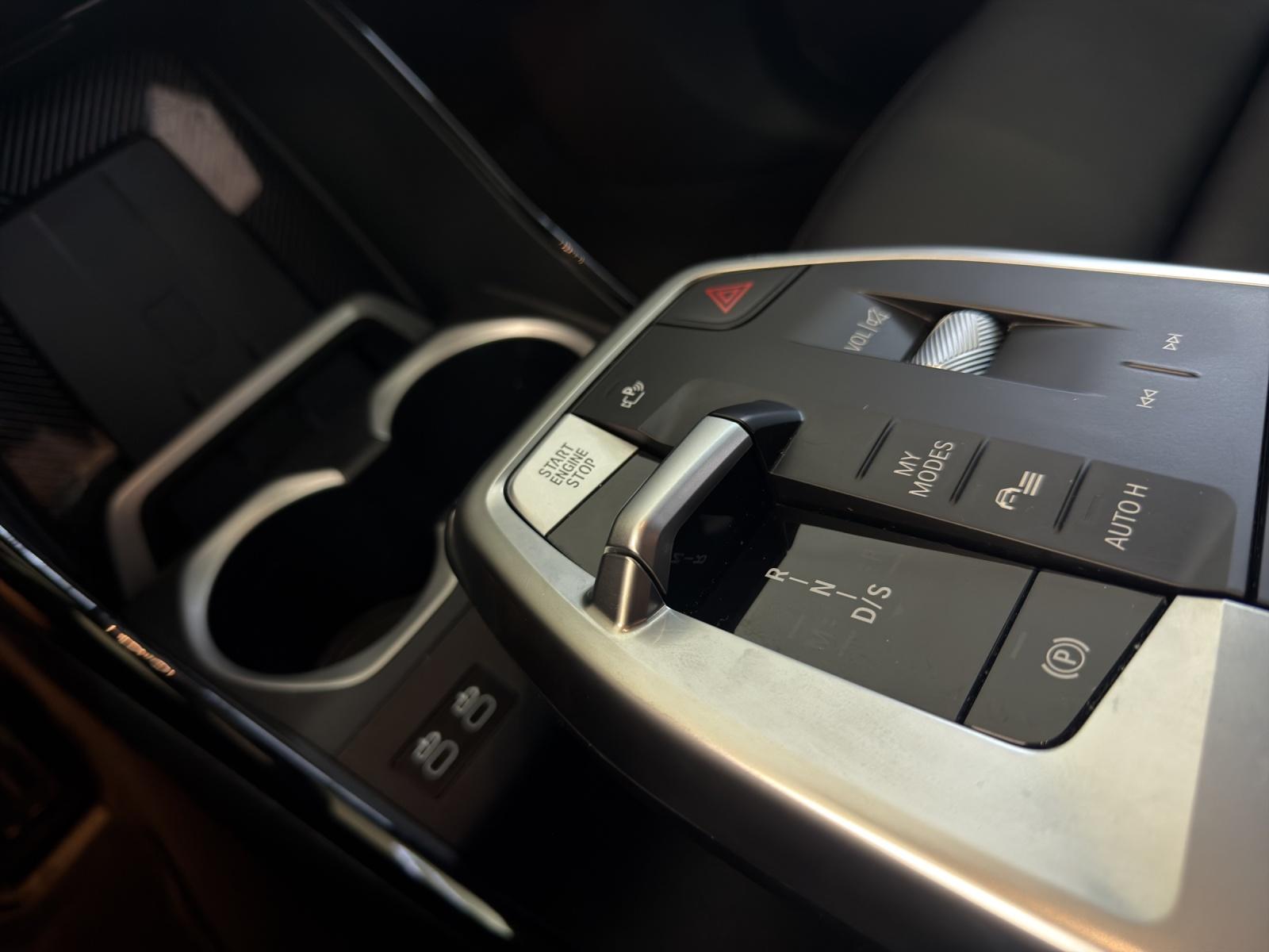BMW X1 23d xDrive-image-23