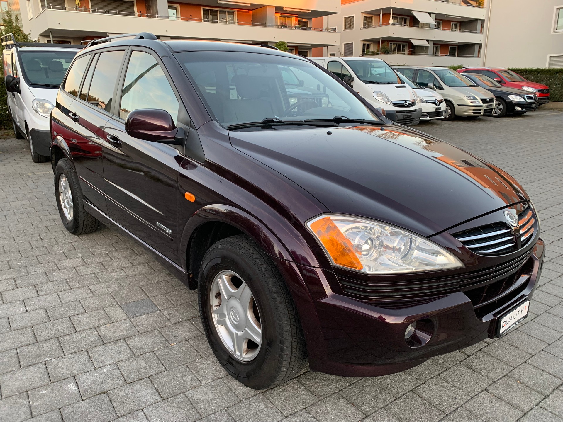 KGM-SsangYong Kyron 200 Xdi 4WD Deluxe Automatic-image-1