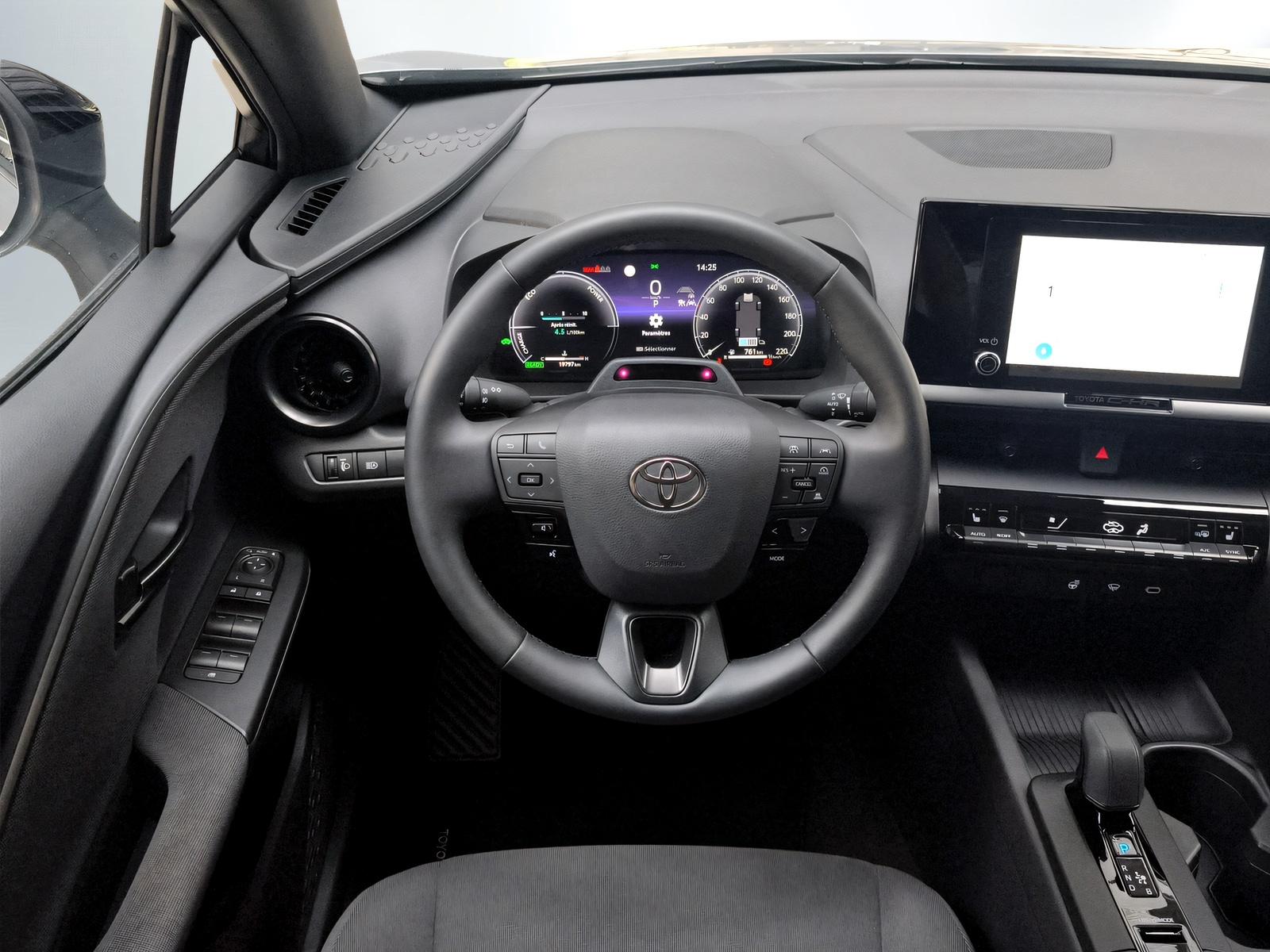 TOYOTA C-HR 1.8 HEV Comfort-image-5