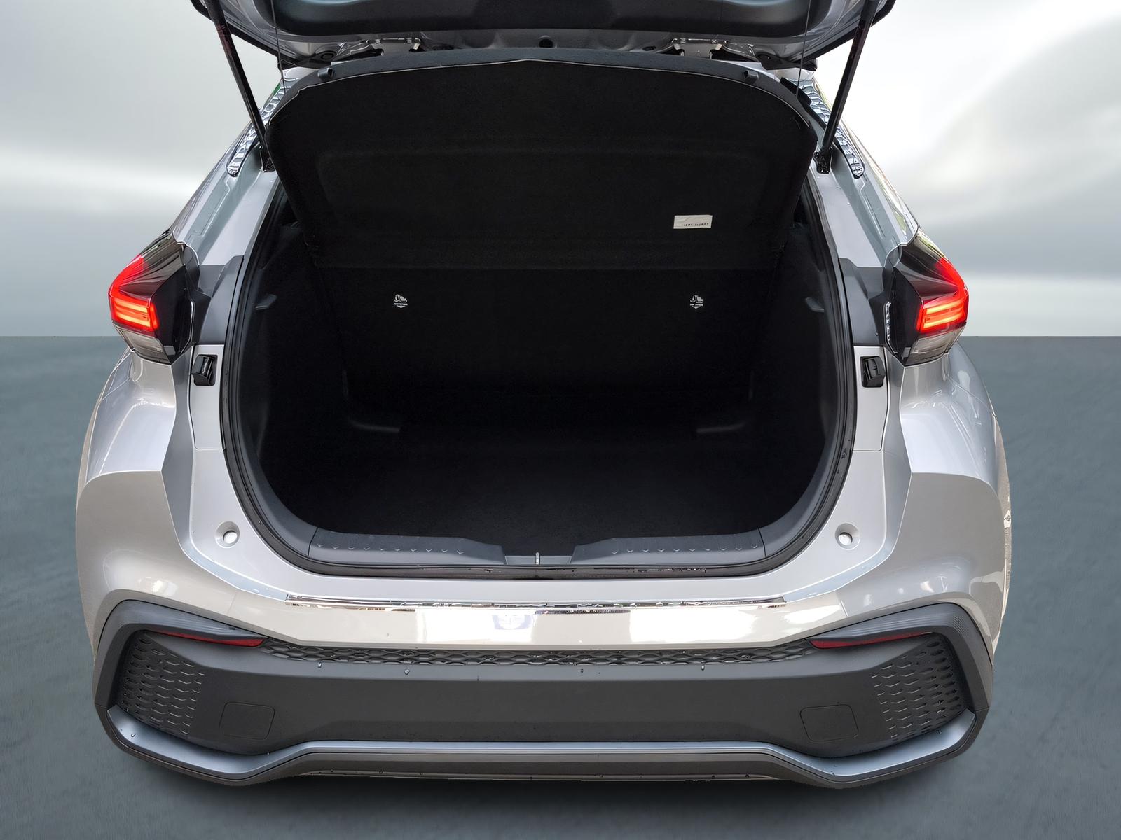 TOYOTA C-HR 1.8 HEV Comfort-image-15