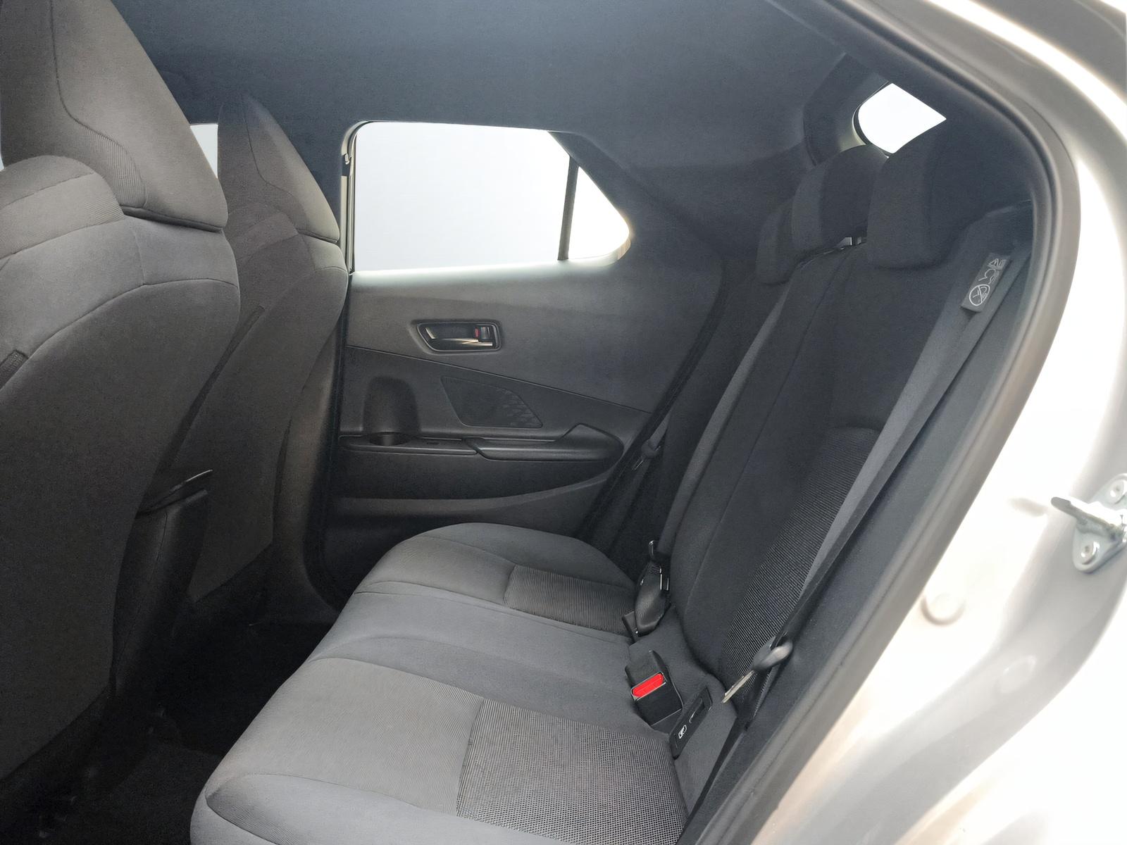 TOYOTA C-HR 1.8 HEV Comfort-image-10