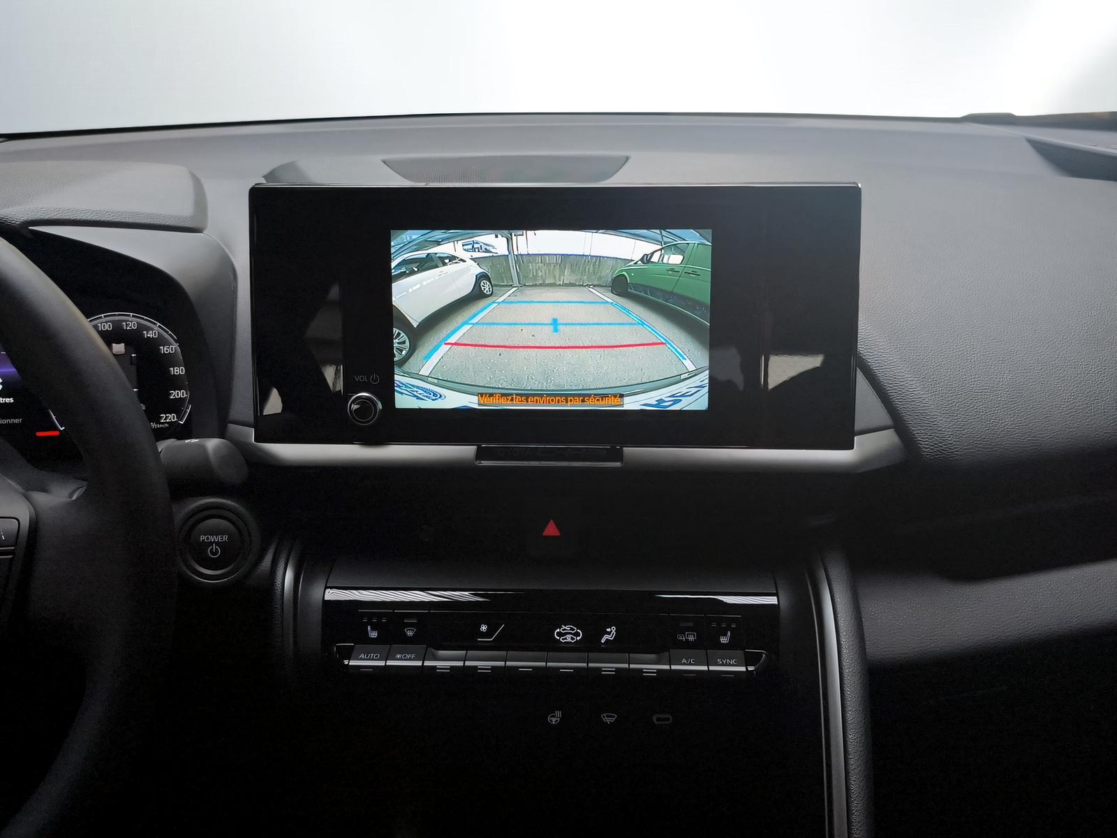 TOYOTA C-HR 1.8 HEV Comfort-image-9