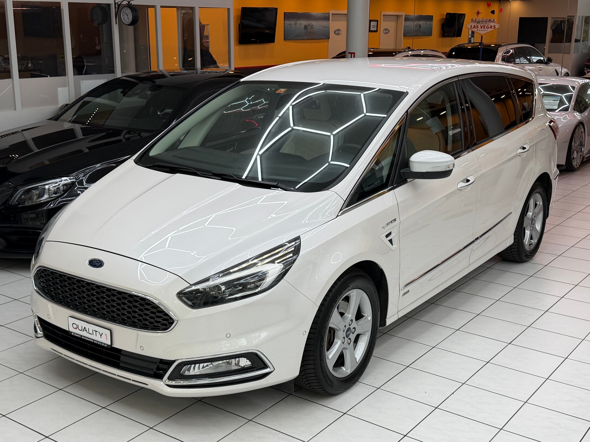 FORD S-Max 2.0 TDCi 180 Vignale FPS 4x4-image-5