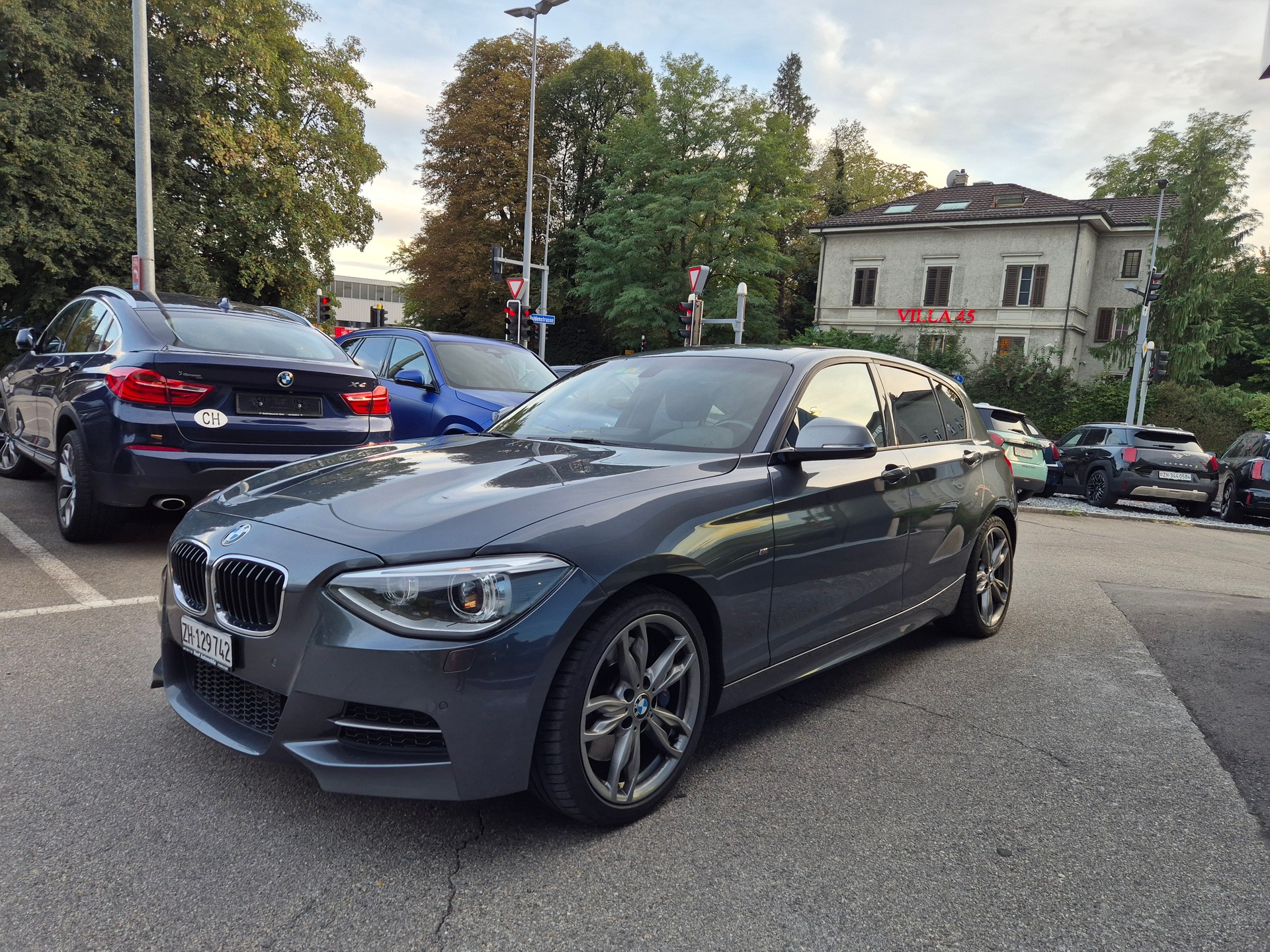 BMW M135i-image-2