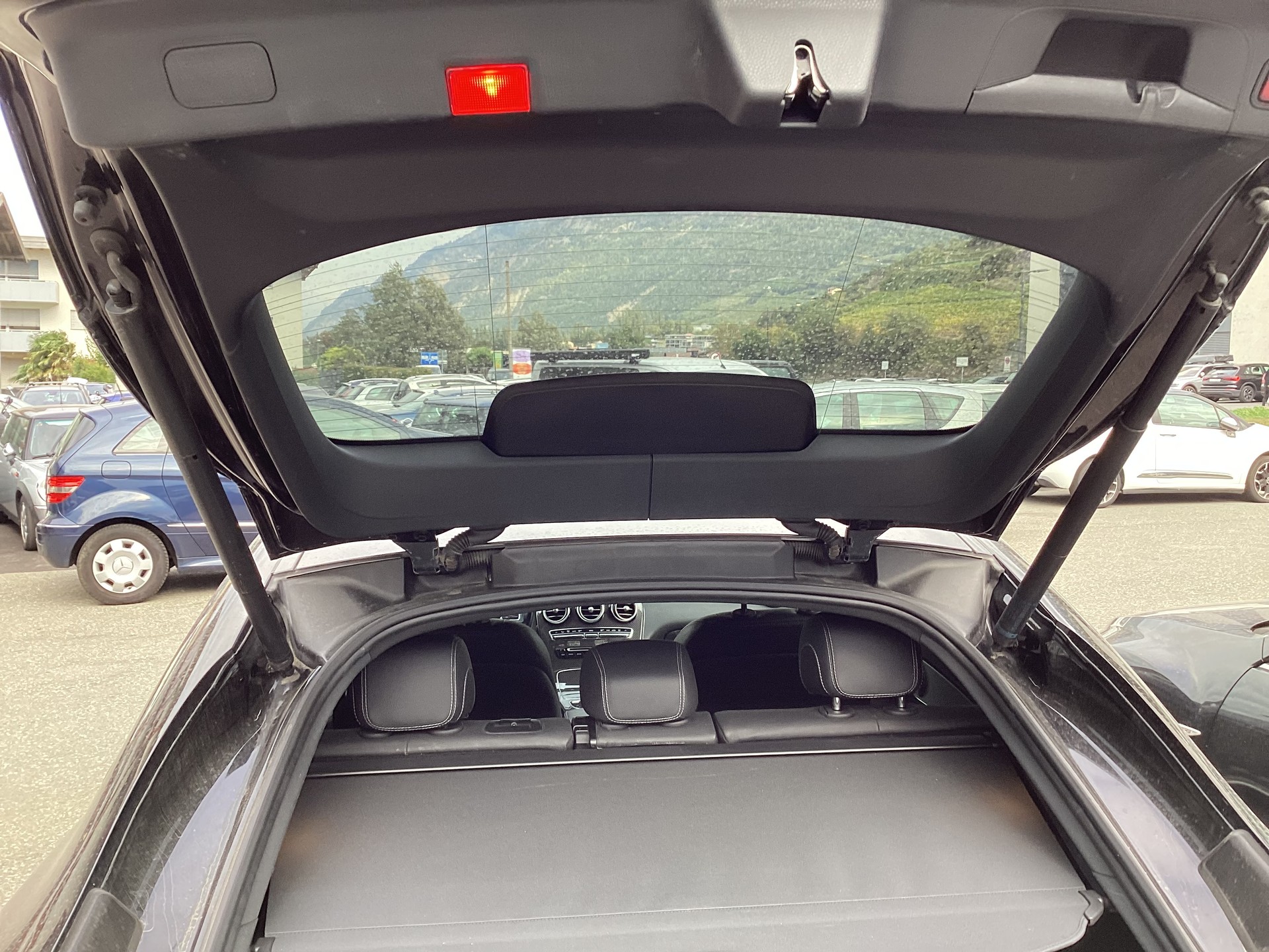 MERCEDES-BENZ GLC Coupé 250 Exclusive 4Matic 9G-Tronic-image-4