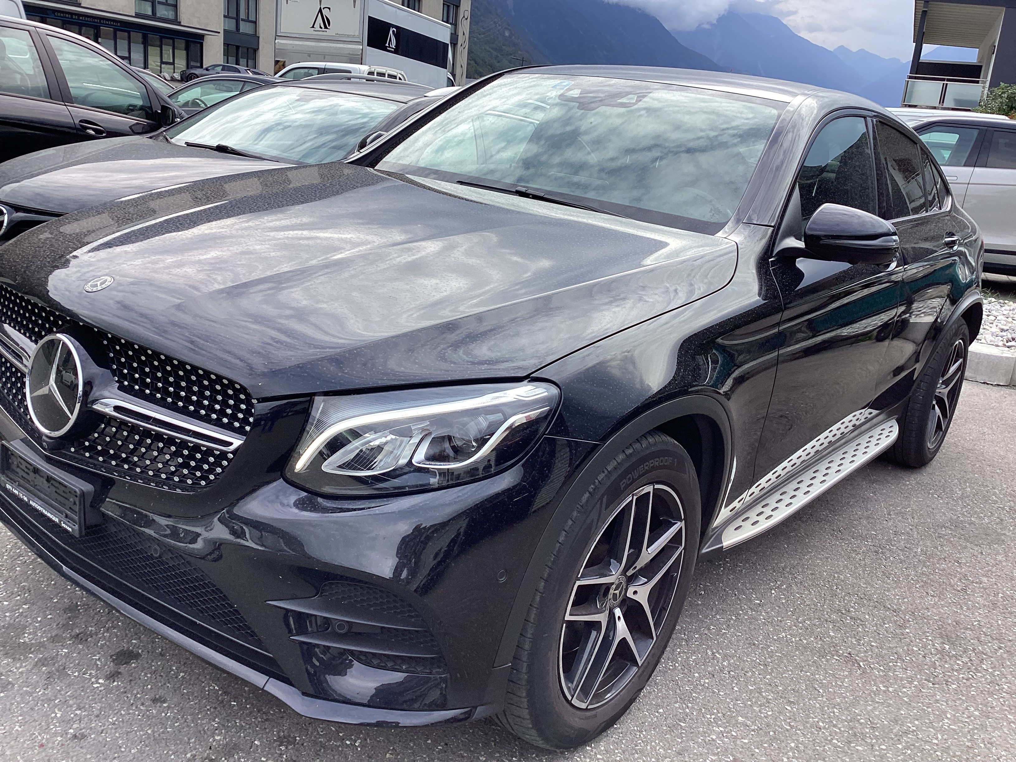 Car photo