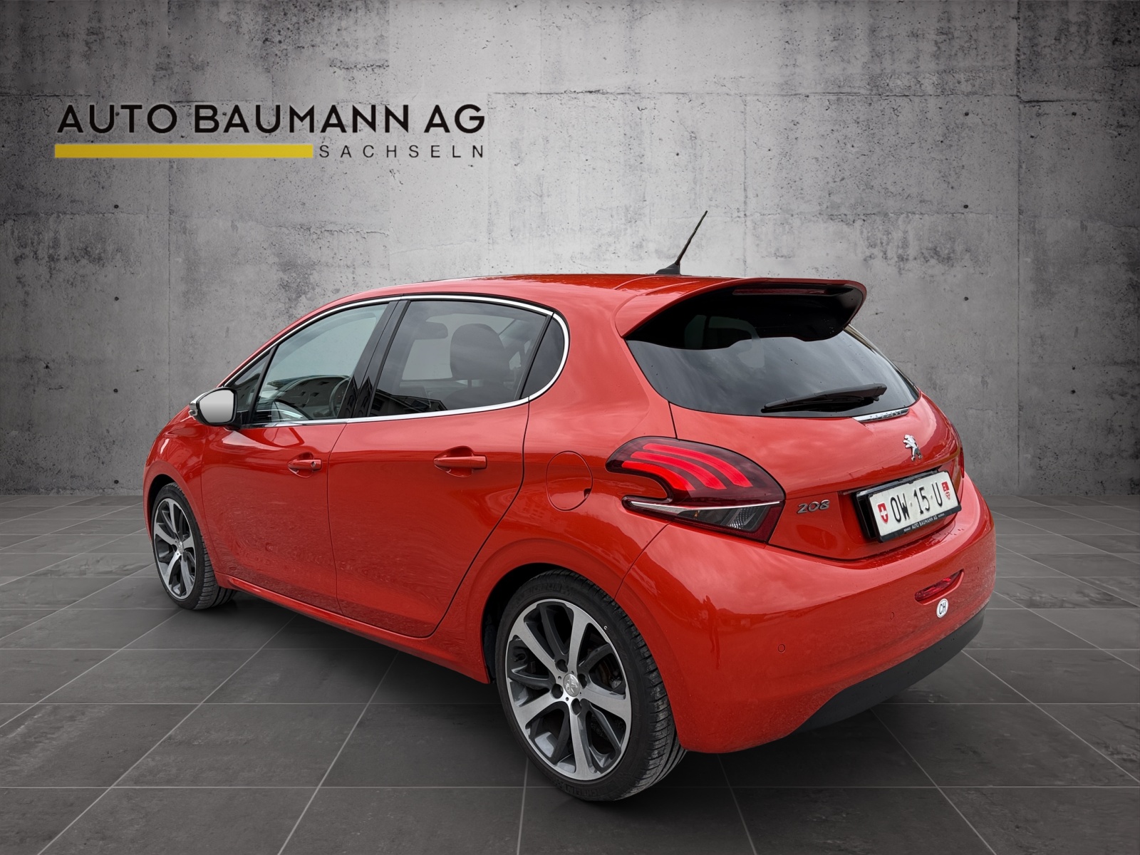 PEUGEOT 208 1.6 THP Allure-image-6