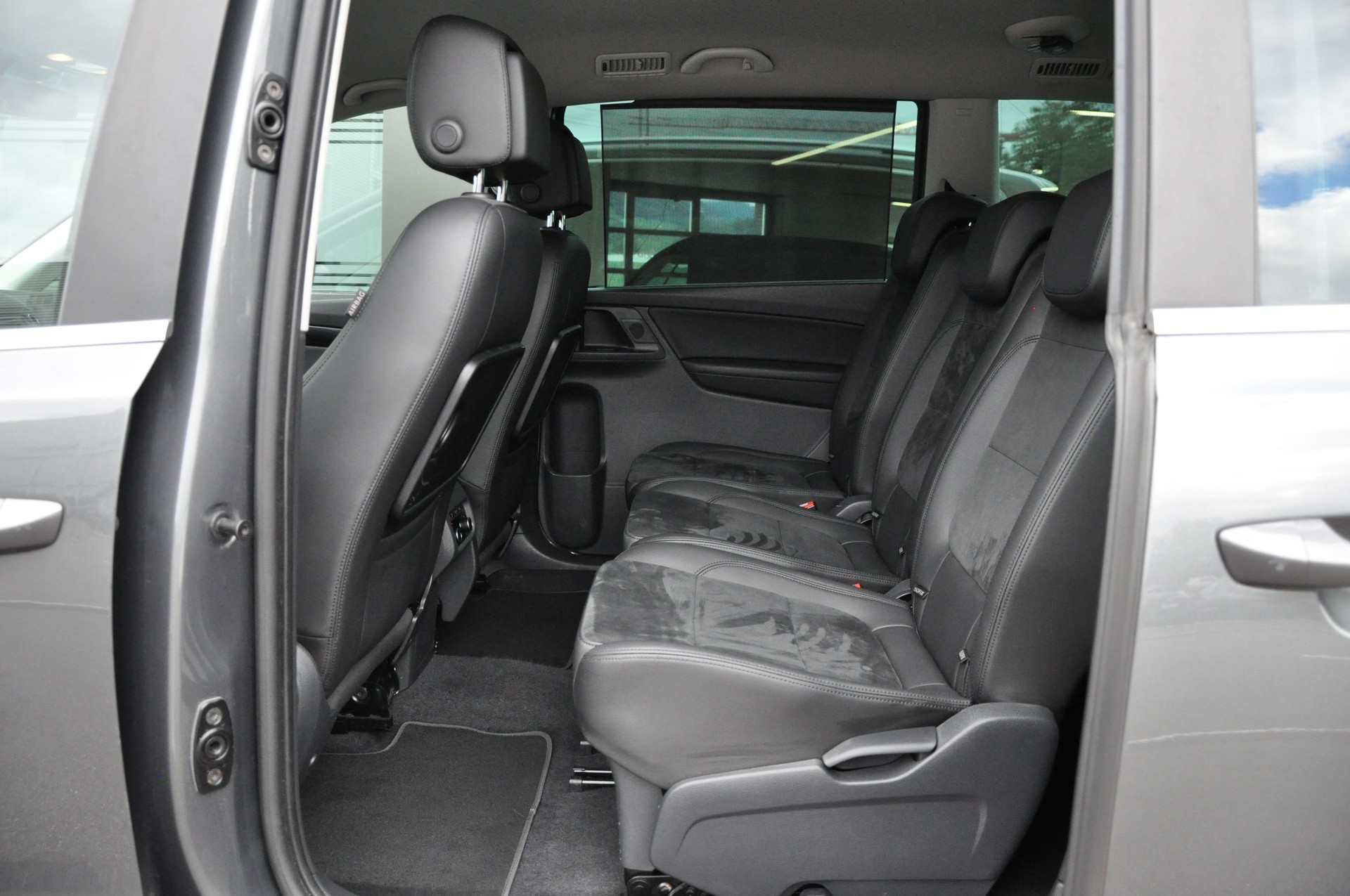 SEAT Alhambra 1.4 TSI Style Advanced DSG-image-18