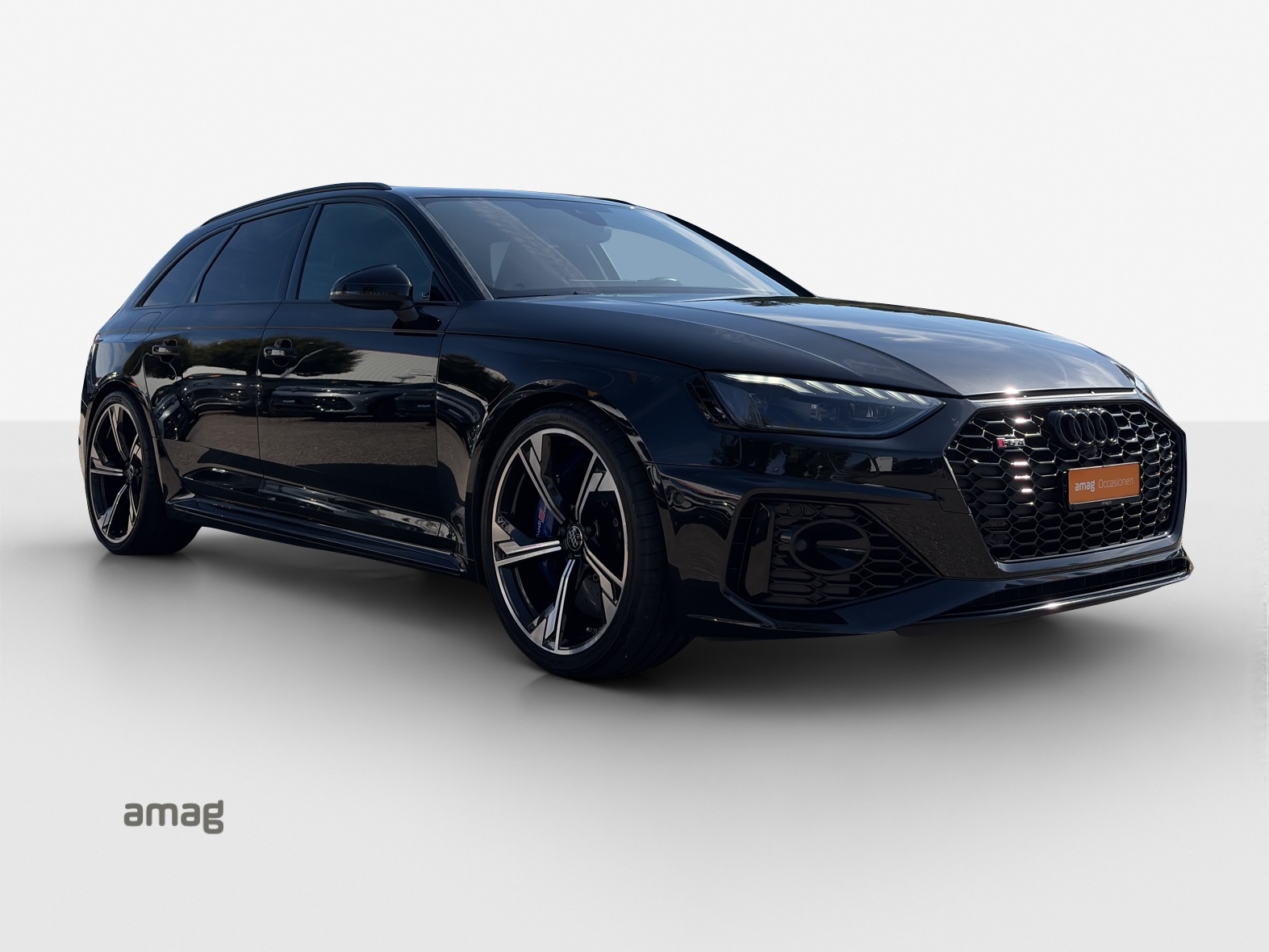 AUDI RS4 Avant quattro tiptronic-image-5