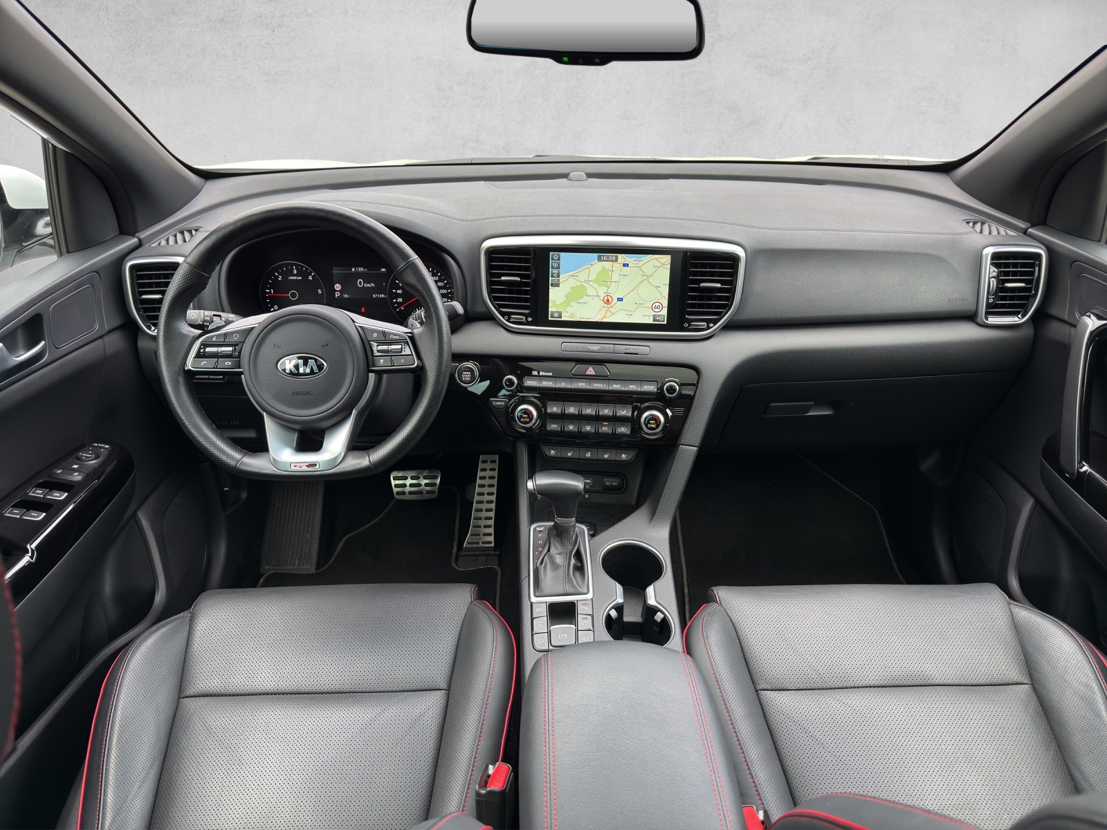 KIA Sportage 2.0CRDi GT Line 4WD Automat-image-9