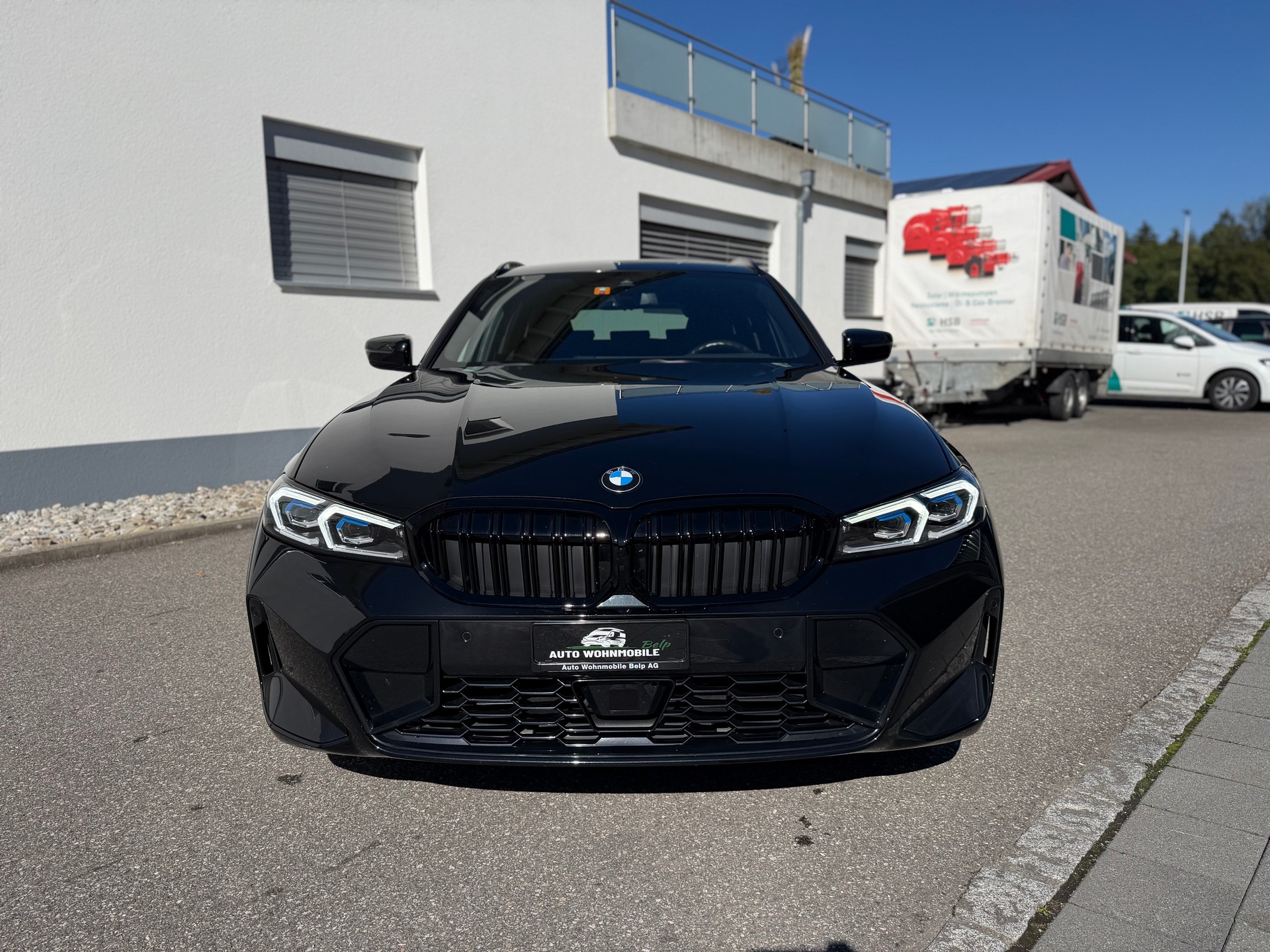 BMW 320d xDrive 48V Touring Steptronic M Sport-image-8