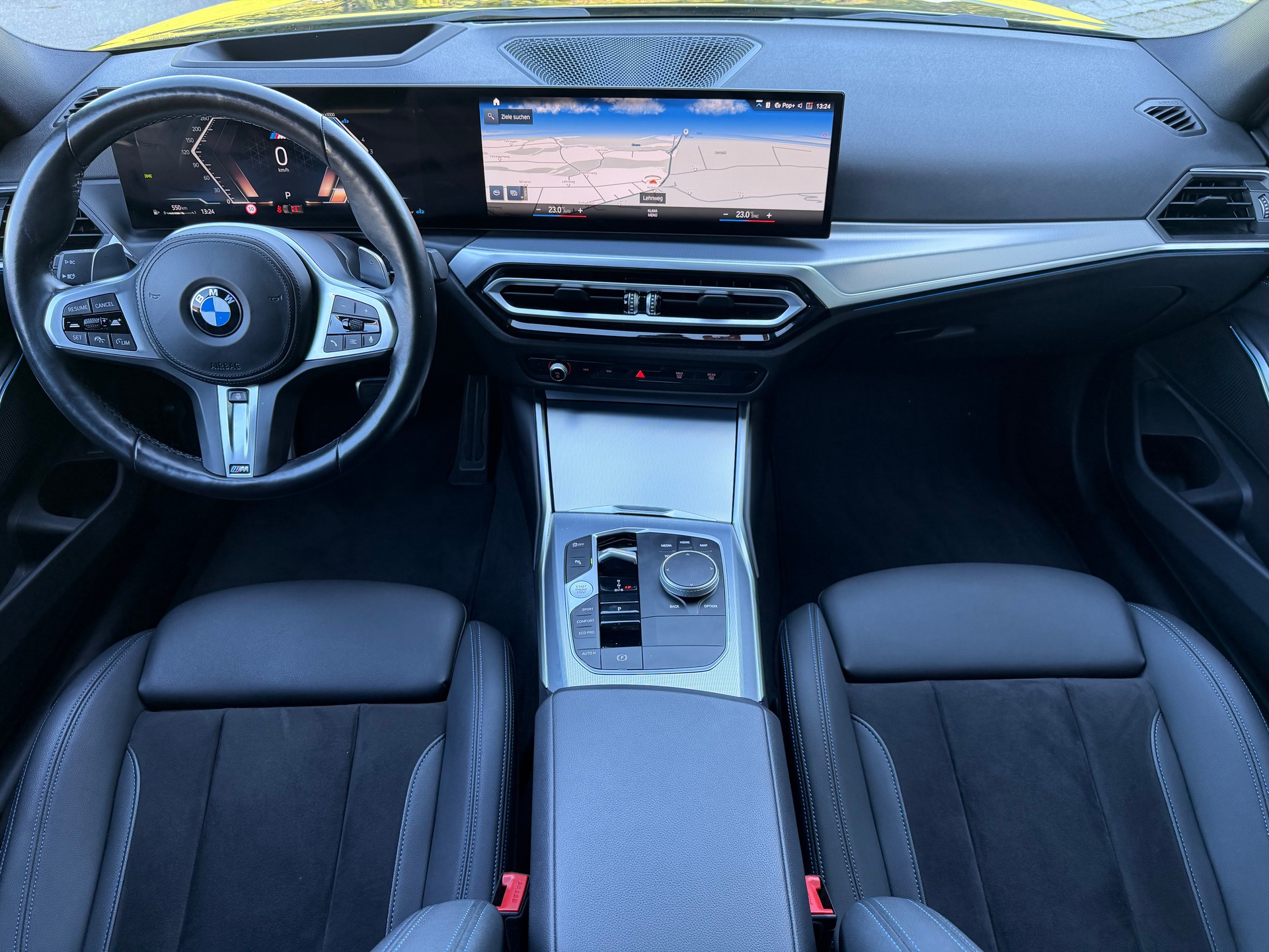 BMW 320d xDrive 48V Touring Steptronic M Sport-image-18