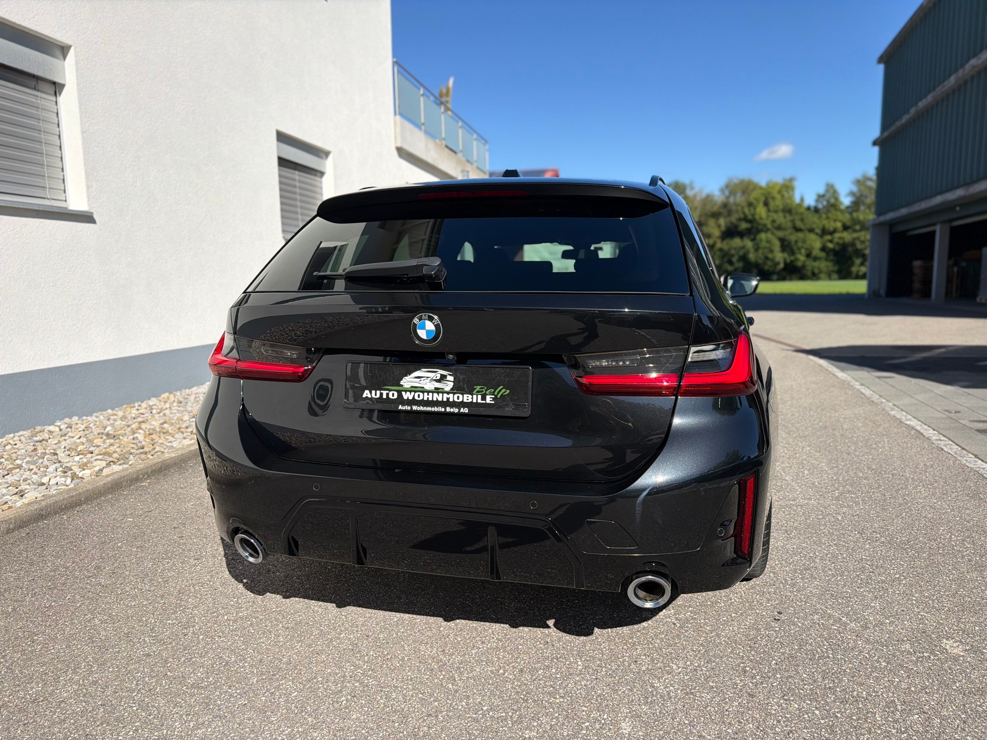 BMW 320d xDrive 48V Touring Steptronic M Sport-image-7