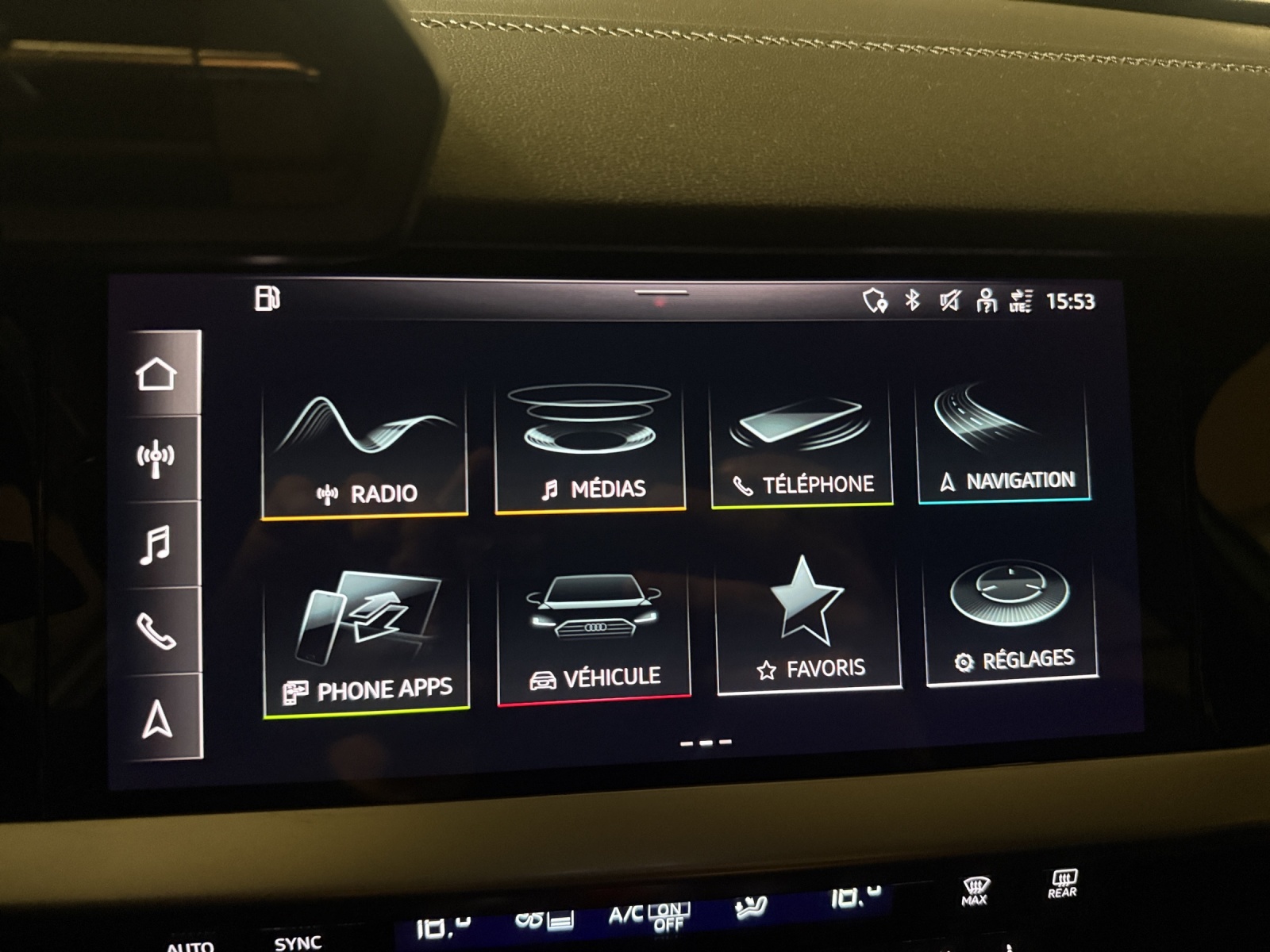 AUDI A3 Sportback 35 TFSI advanced Attraction S-tronic-image-14
