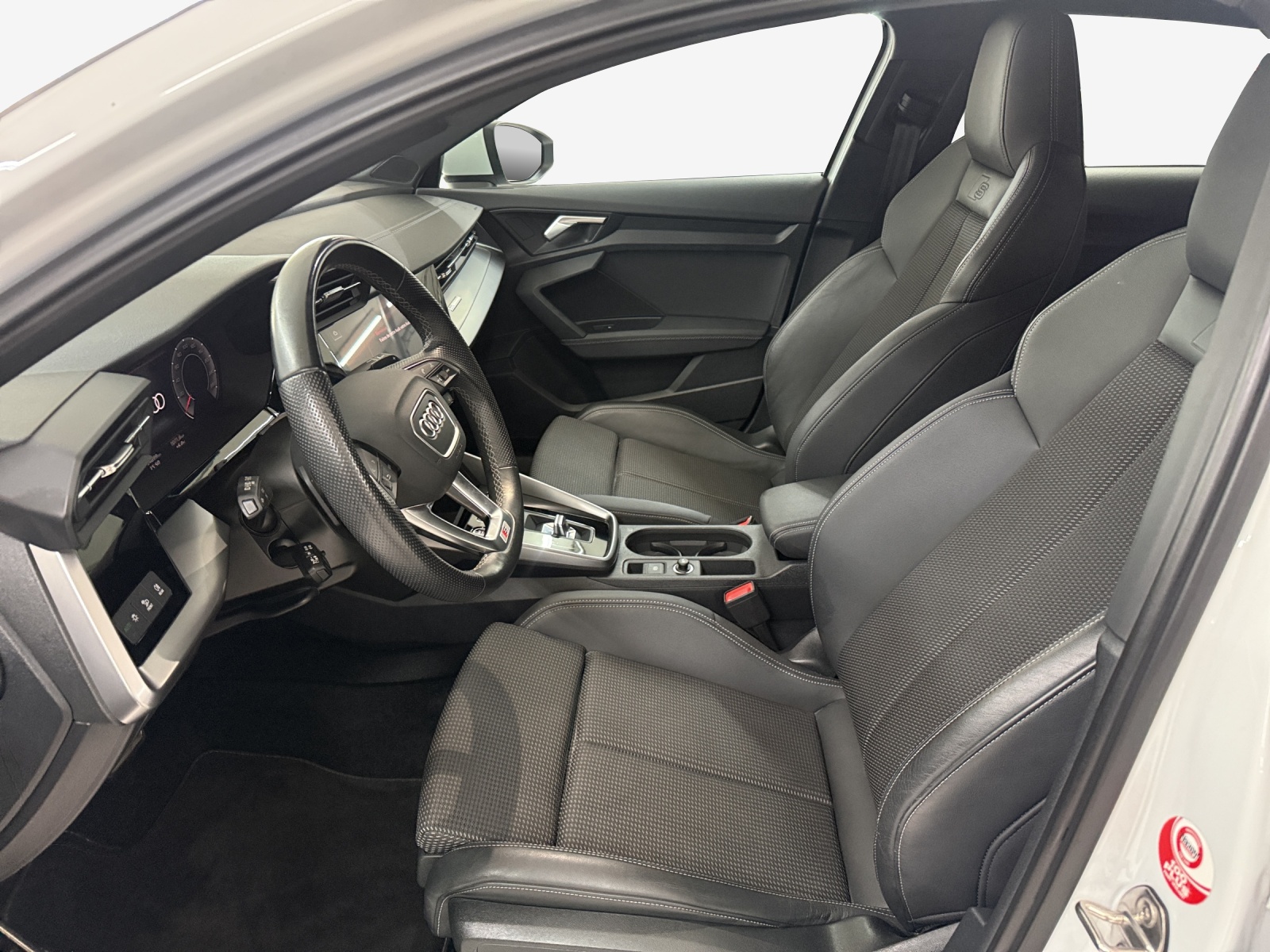AUDI A3 Sportback 35 TFSI advanced Attraction S-tronic-image-7