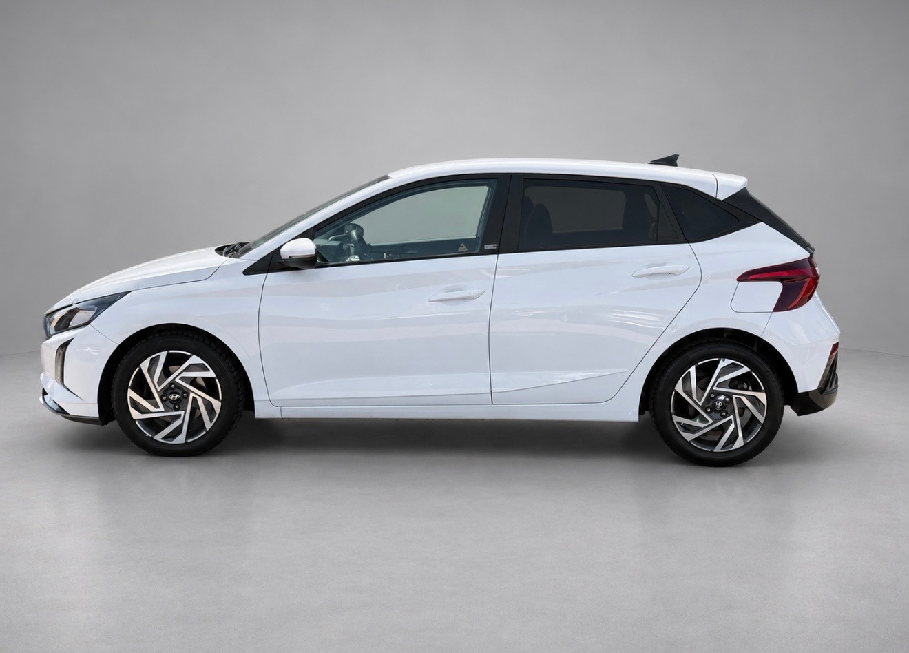 HYUNDAI i20 1.0 T-GDi Amplia DCT-image-1