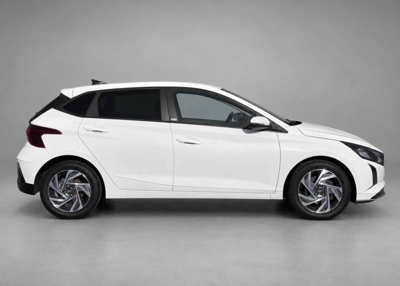 HYUNDAI i20 1.0 T-GDi Amplia DCT-image-3