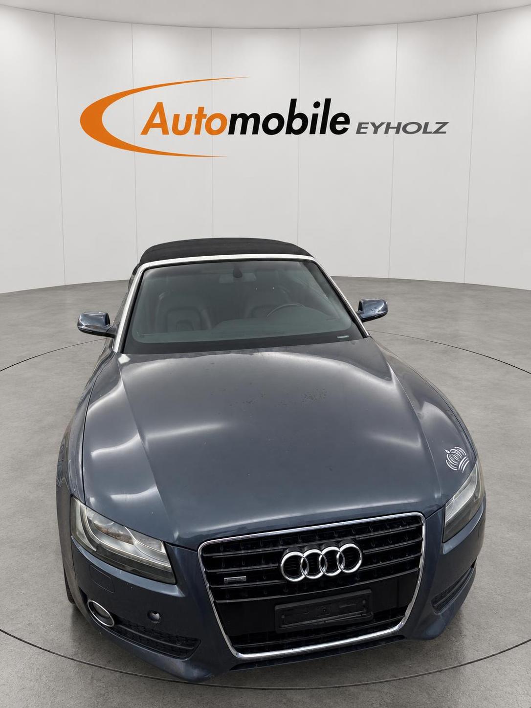 AUDI A5 Cabriolet 3.0 TDI quattro S-tronic-image-2