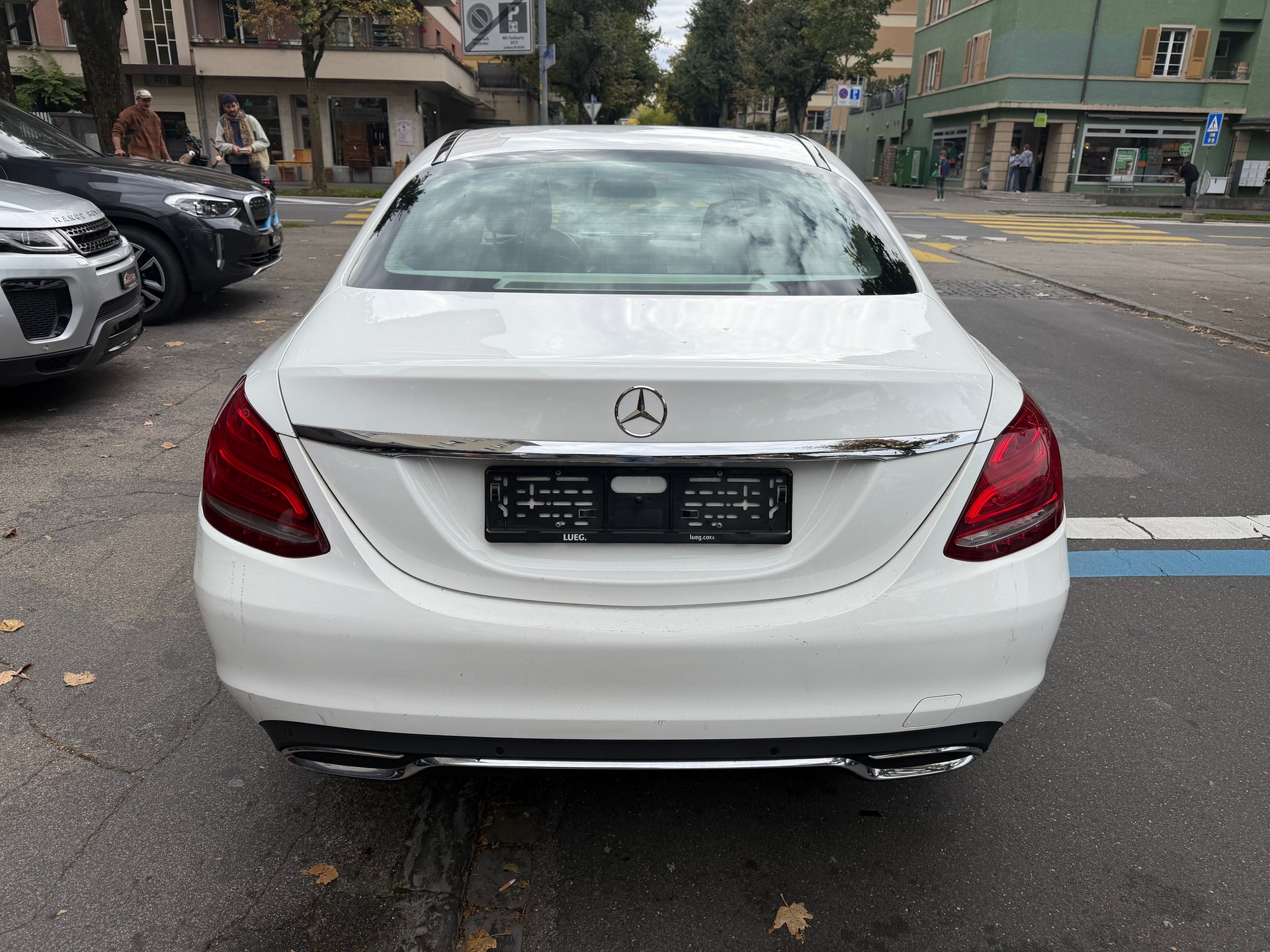 MERCEDES-BENZ C 200 Avantgarde 4Matic 7G-Tronic-image-4