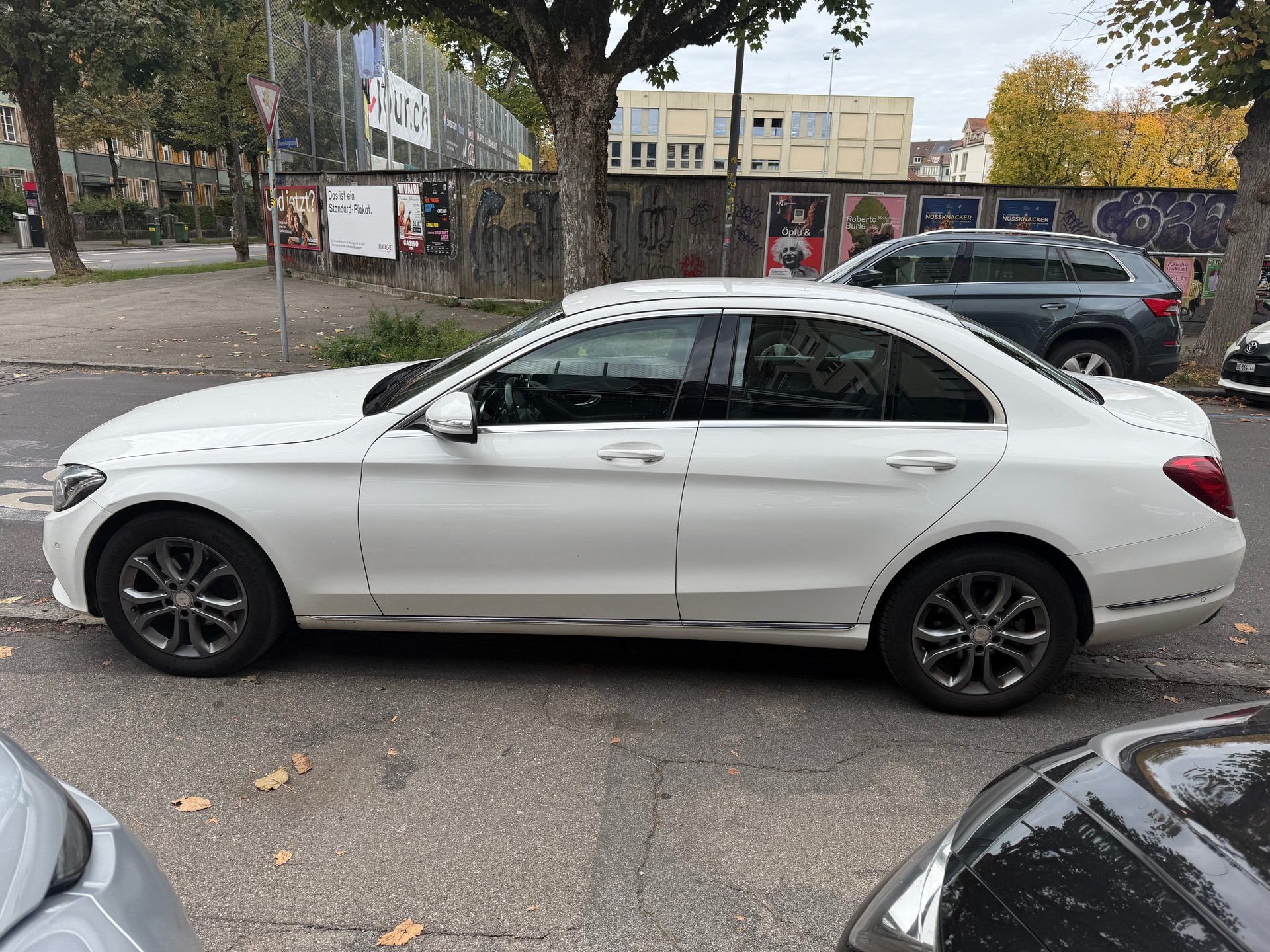 MERCEDES-BENZ C 200 Avantgarde 4Matic 7G-Tronic-image-7
