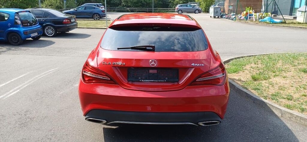 MERCEDES-BENZ CLA Shooting Brake 200 d 4Matic 7G-DCT-image-3