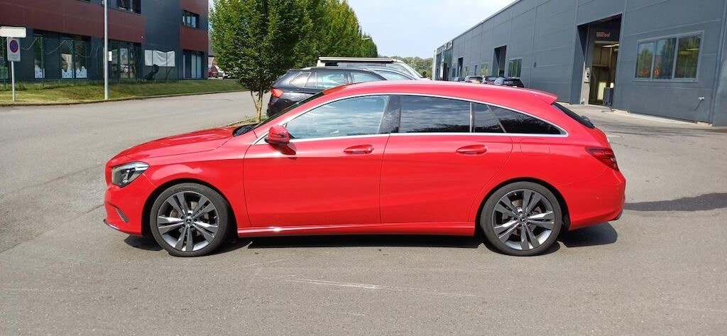 MERCEDES-BENZ CLA Shooting Brake 200 d 4Matic 7G-DCT-image-4