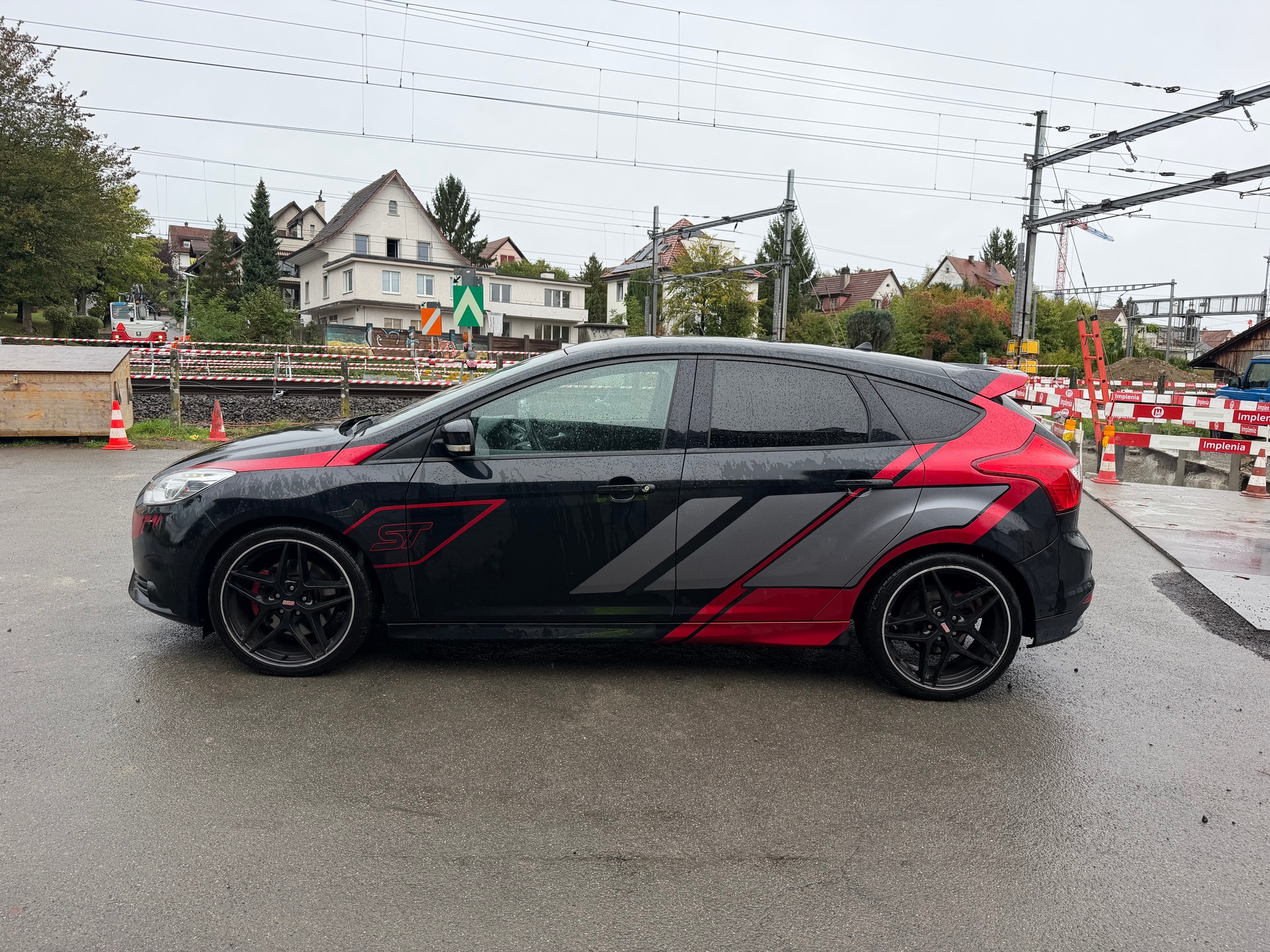 FORD Focus 2.0 SCTi ST-2-image-4