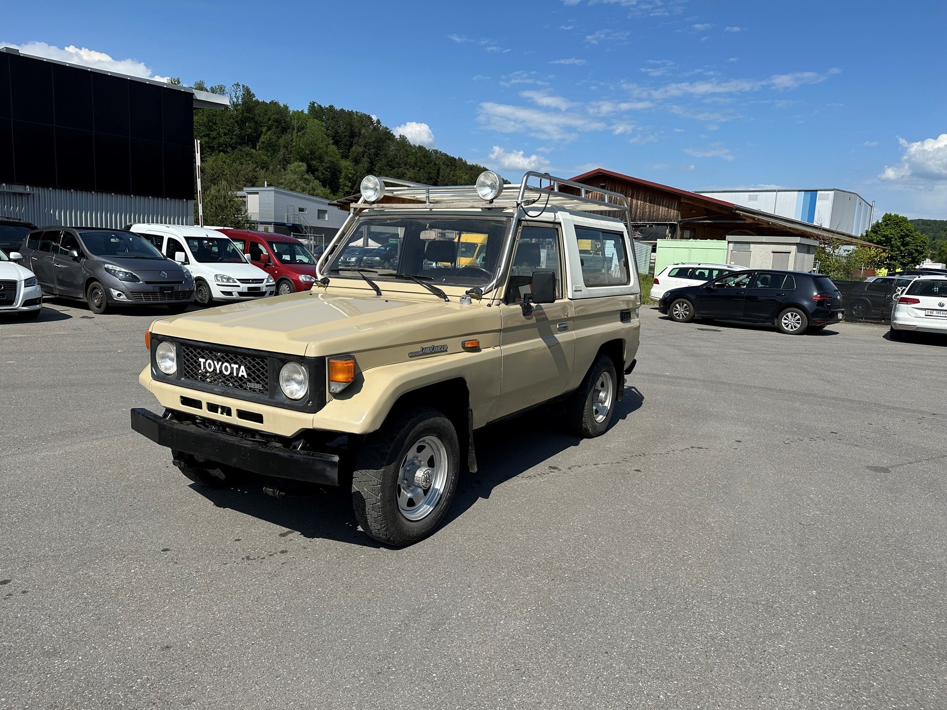 TOYOTA BJ 73 FRP-Top D-image-0