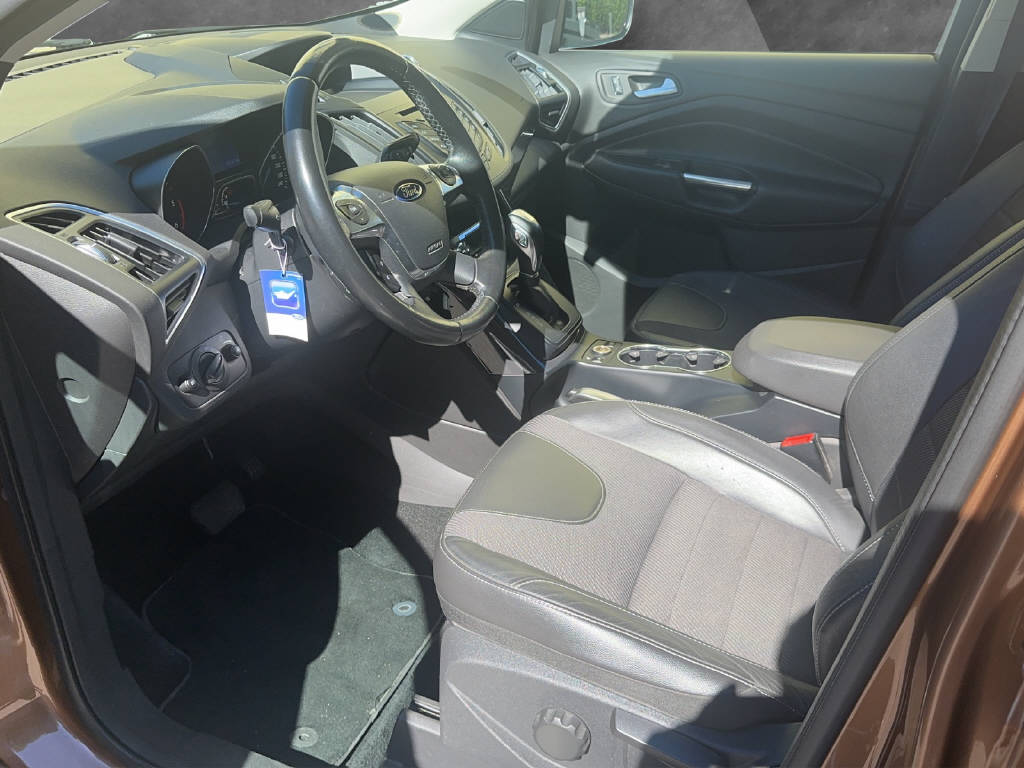 FORD Kuga 2.0 TDCi 140 Titanium FPS-image-9