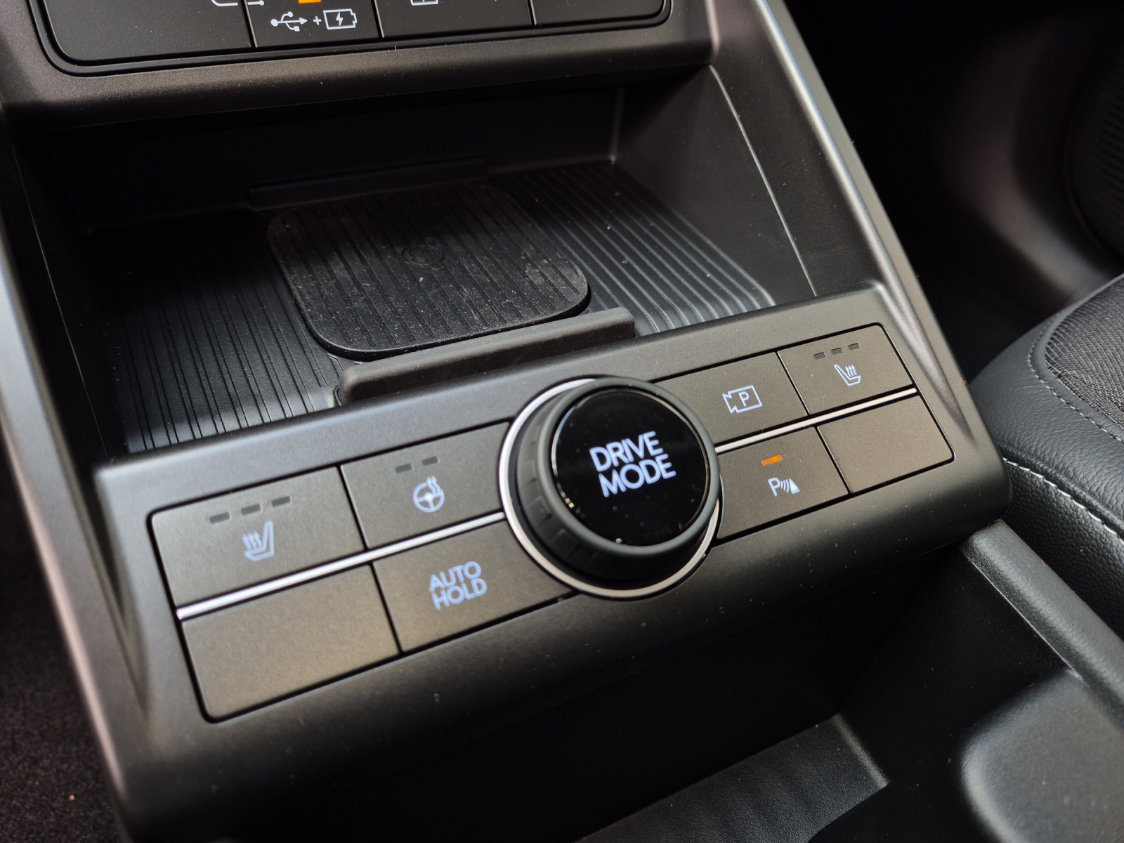 HYUNDAI Kona Electric Amplia-image-10