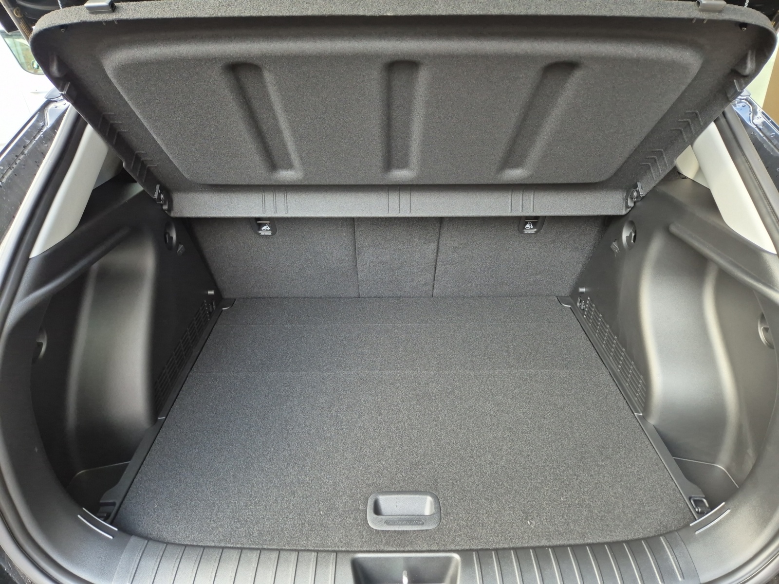 HYUNDAI Kona Electric Amplia-image-9