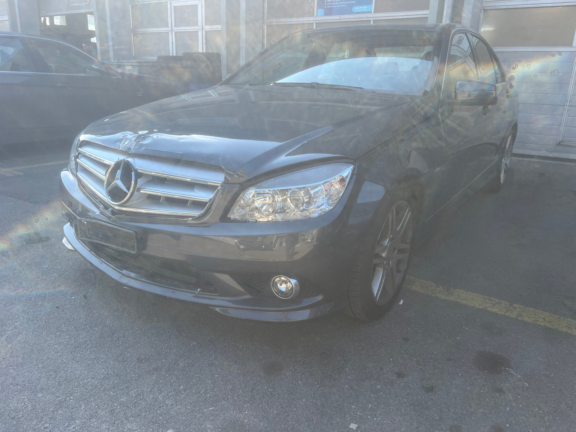 MERCEDES-BENZ C 200 CGI BlueEfficiency My Star Sport Automatic-image-2
