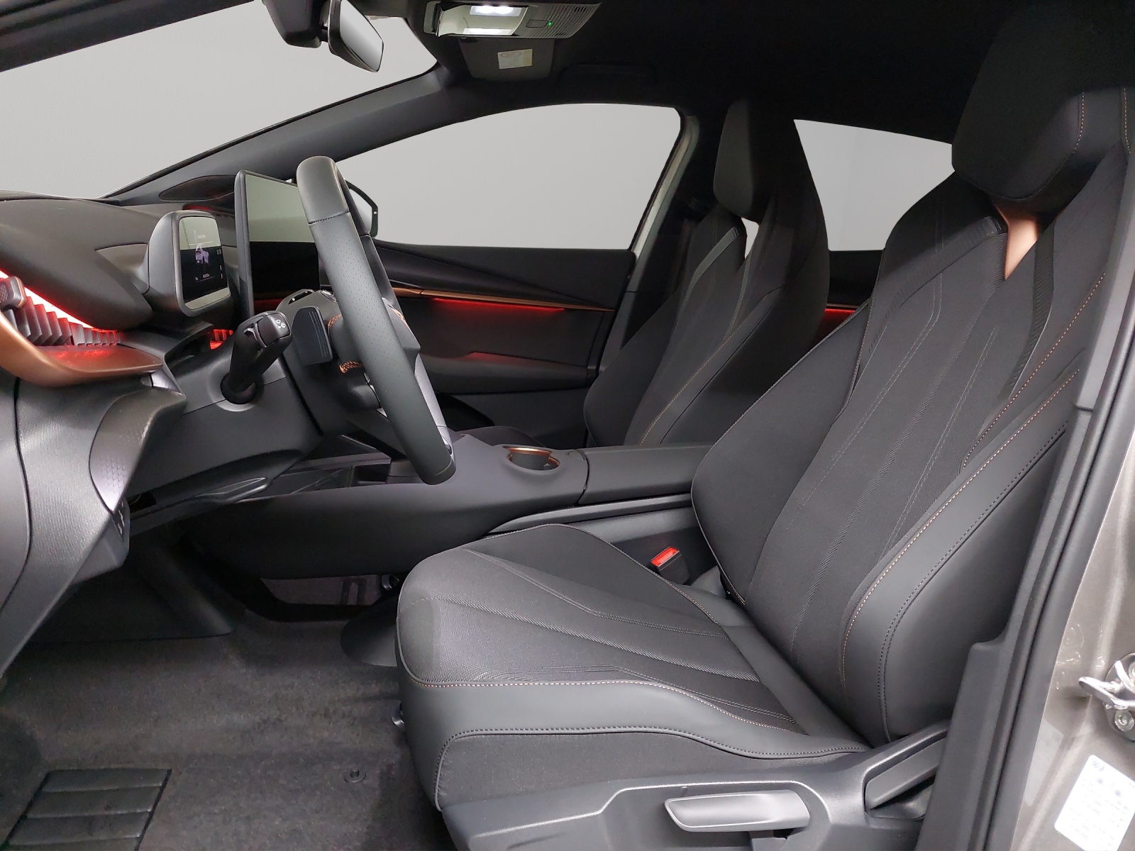 CUPRA Tavascan 77 kWh Edge 4D-image-5