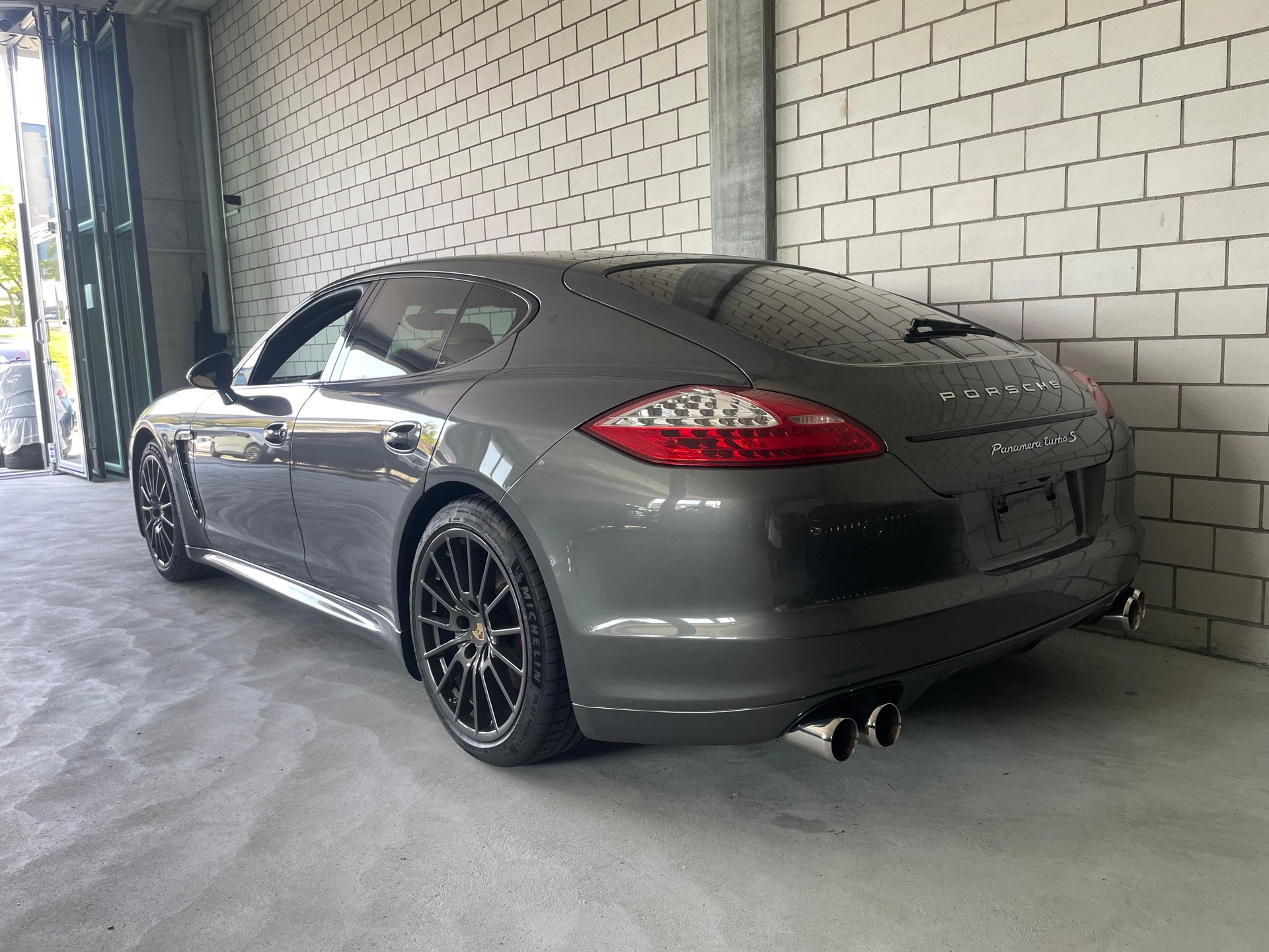 PORSCHE Panamera Turbo S 4.8 PDK 650 PS-image-2