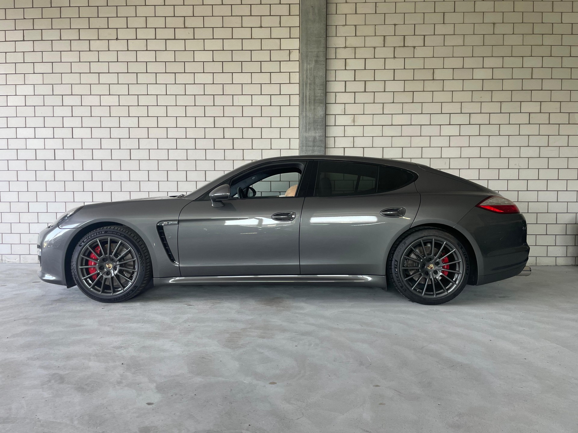 PORSCHE Panamera Turbo S 4.8 PDK 650 PS-image-0