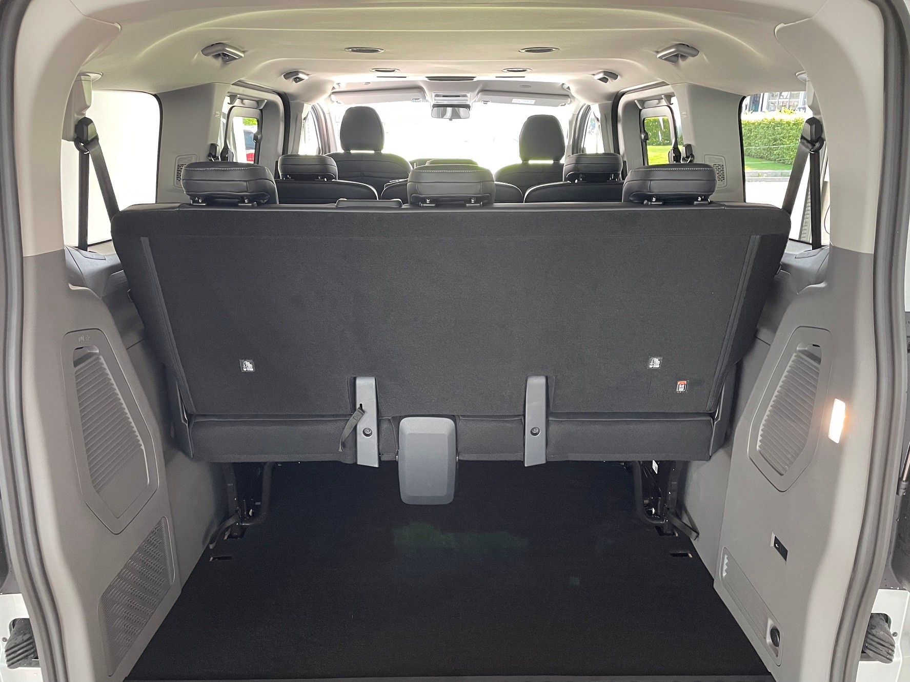 VW Caravelle 2.0 TDI Style Aut.8 4 Motion-image-10
