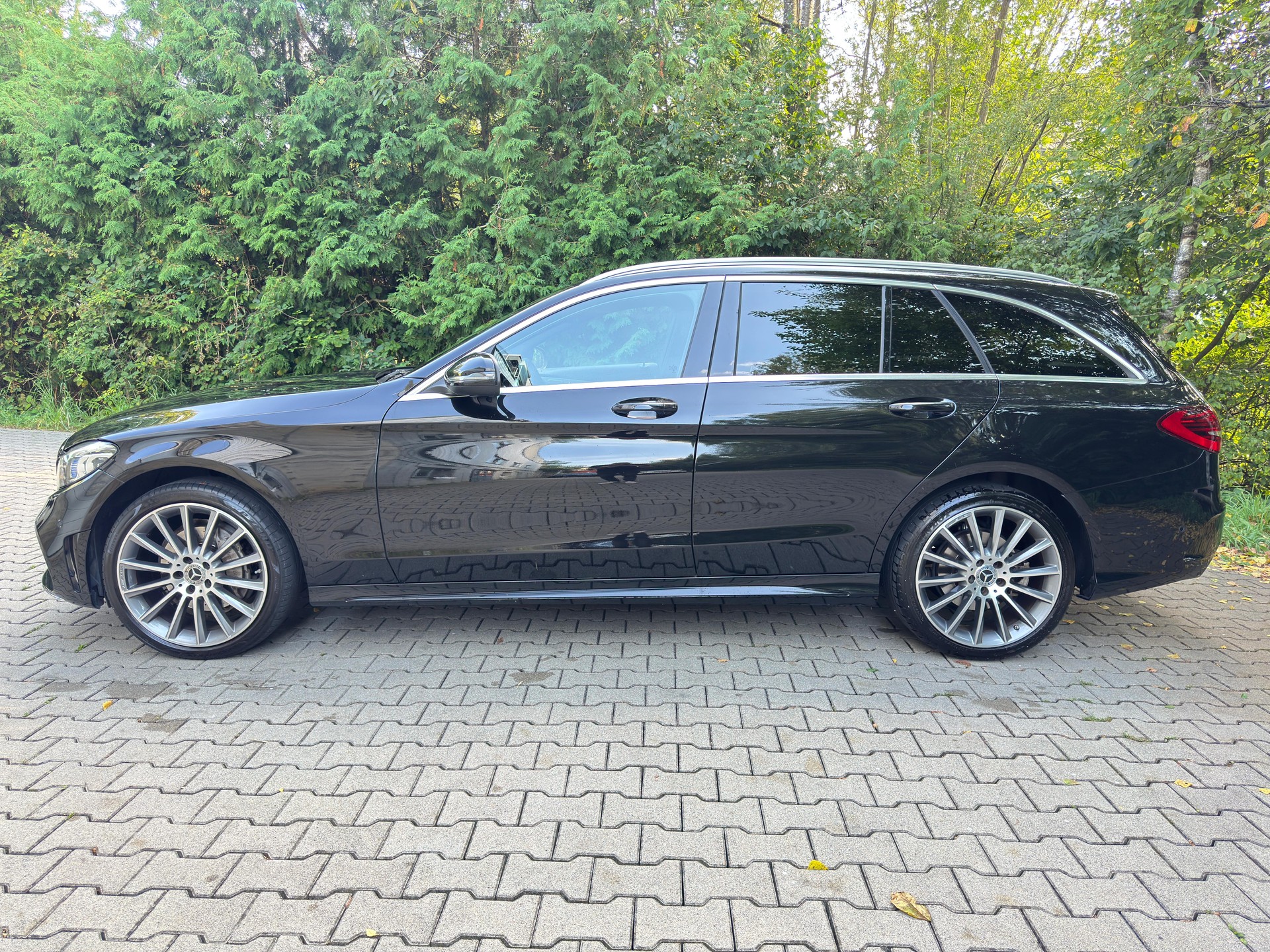 MERCEDES-BENZ C 200 Swiss Star AMG Line 4M 9G-Tronic-image-1