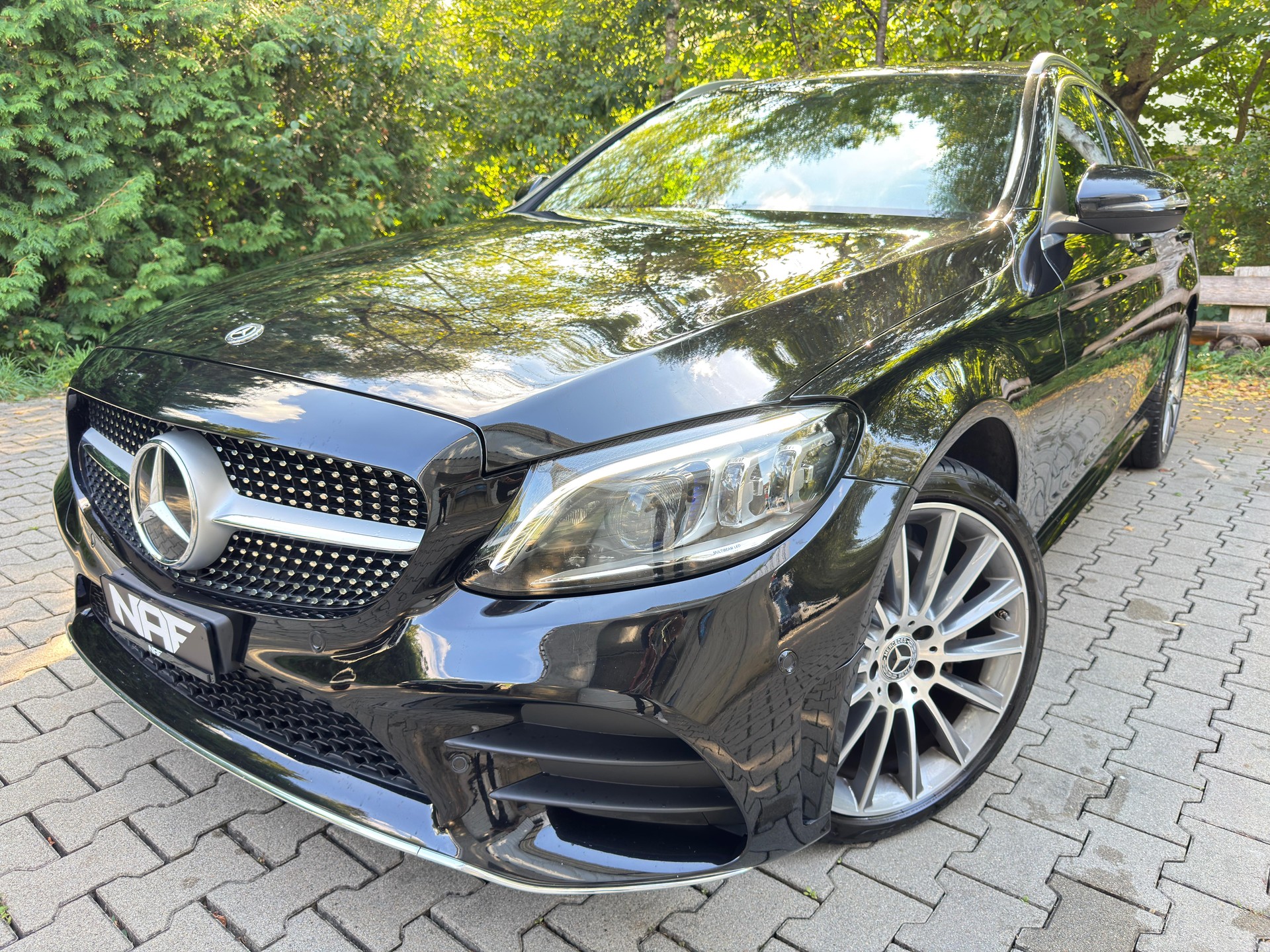 MERCEDES-BENZ C 200 Swiss Star AMG Line 4M 9G-Tronic-image-0