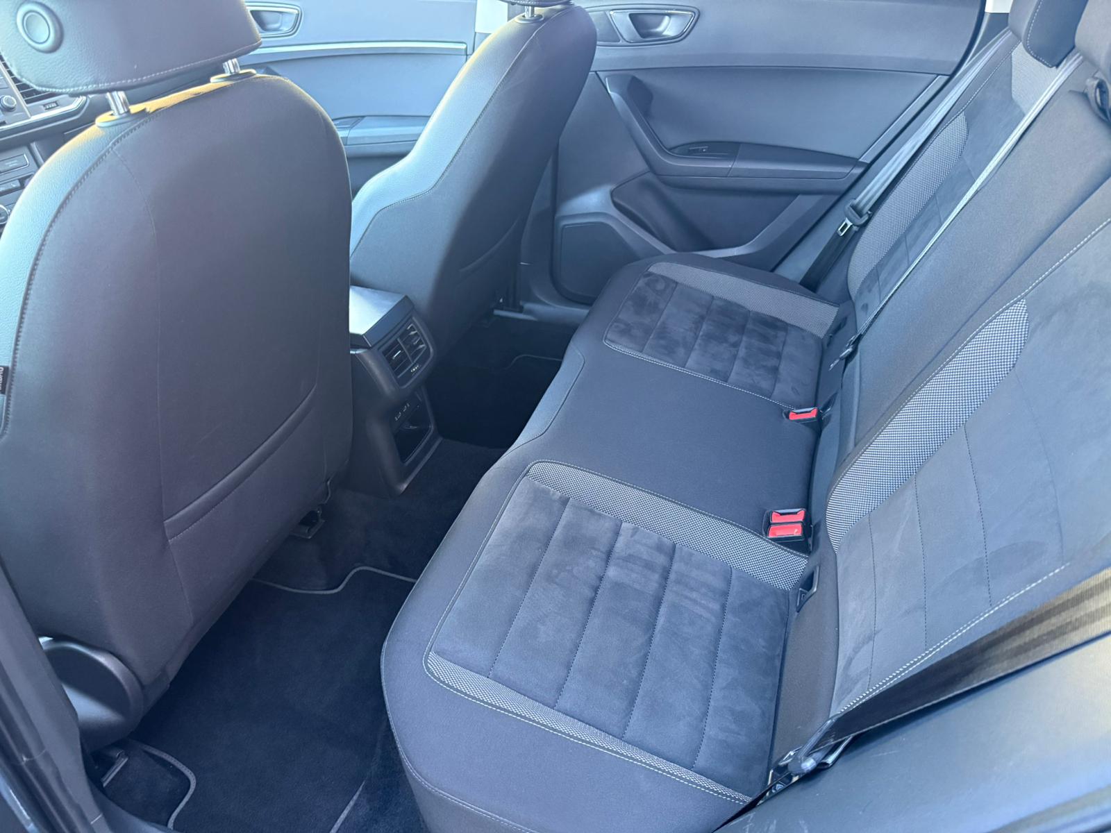 SEAT Ateca 1.6 TDI CR Style DSG-image-13