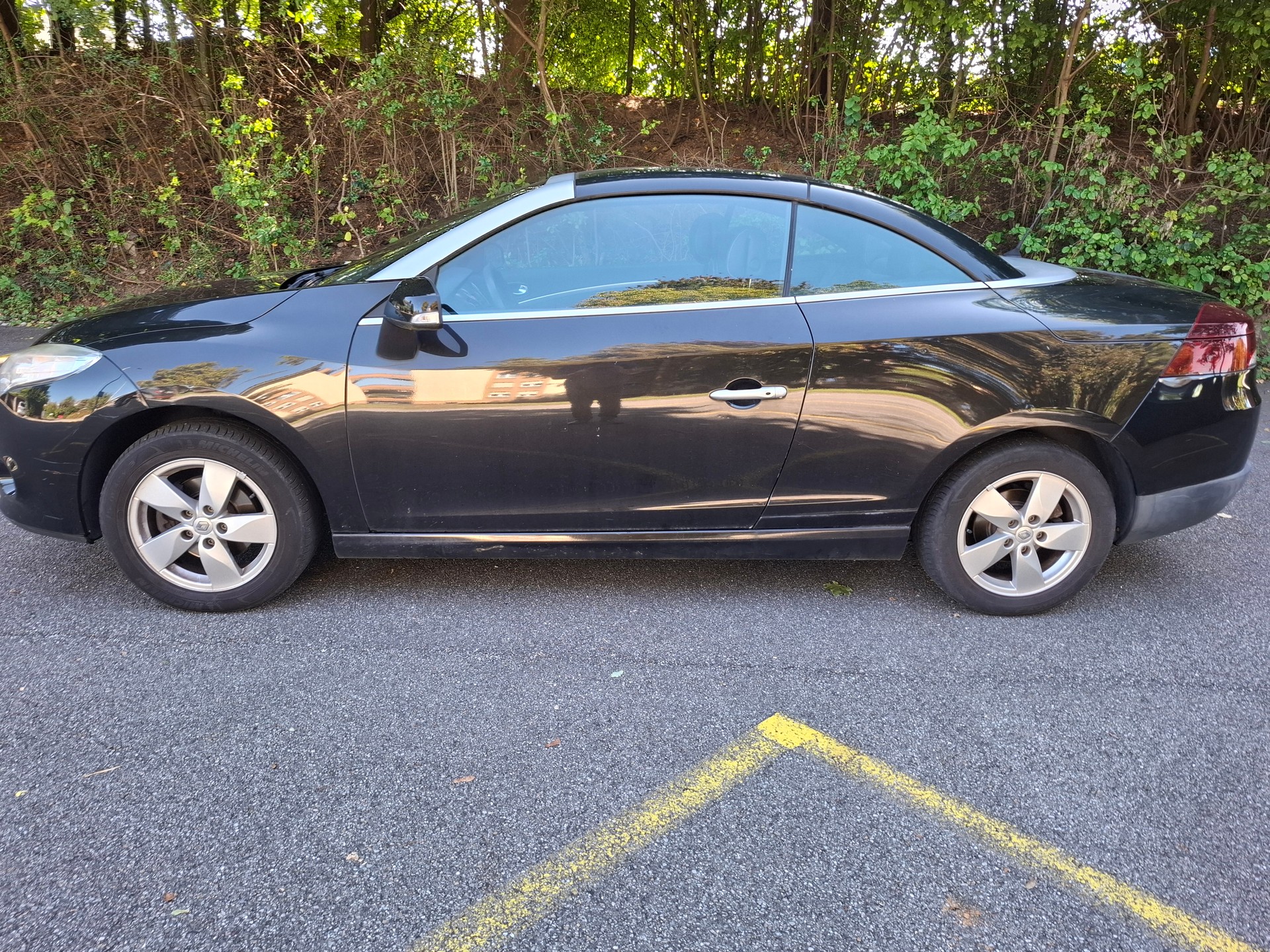 RENAULT Mégane CC 1.4 16V Turbo Dynamique-image-4