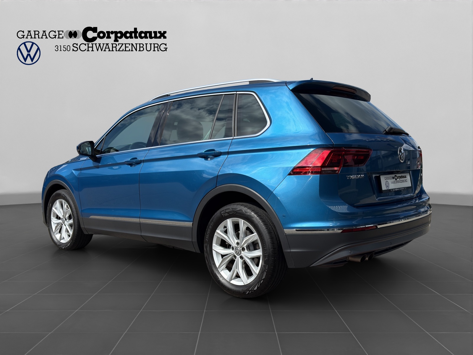 VW Tiguan 2.0TSI Highline 4Motion DSG-image-3
