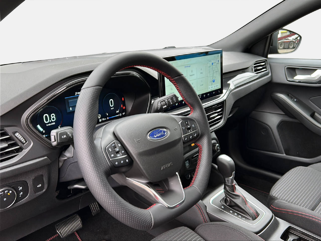 FORD Focus Station Wagon 1.0i EcoB Hybrid 155 ST-Line X-image-11