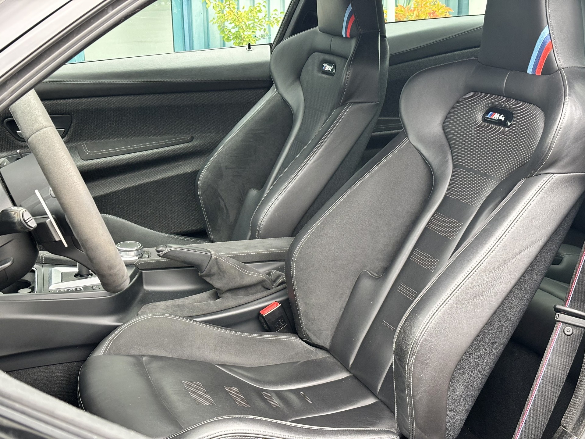 BMW M4 Coupé CS DKG-image-13